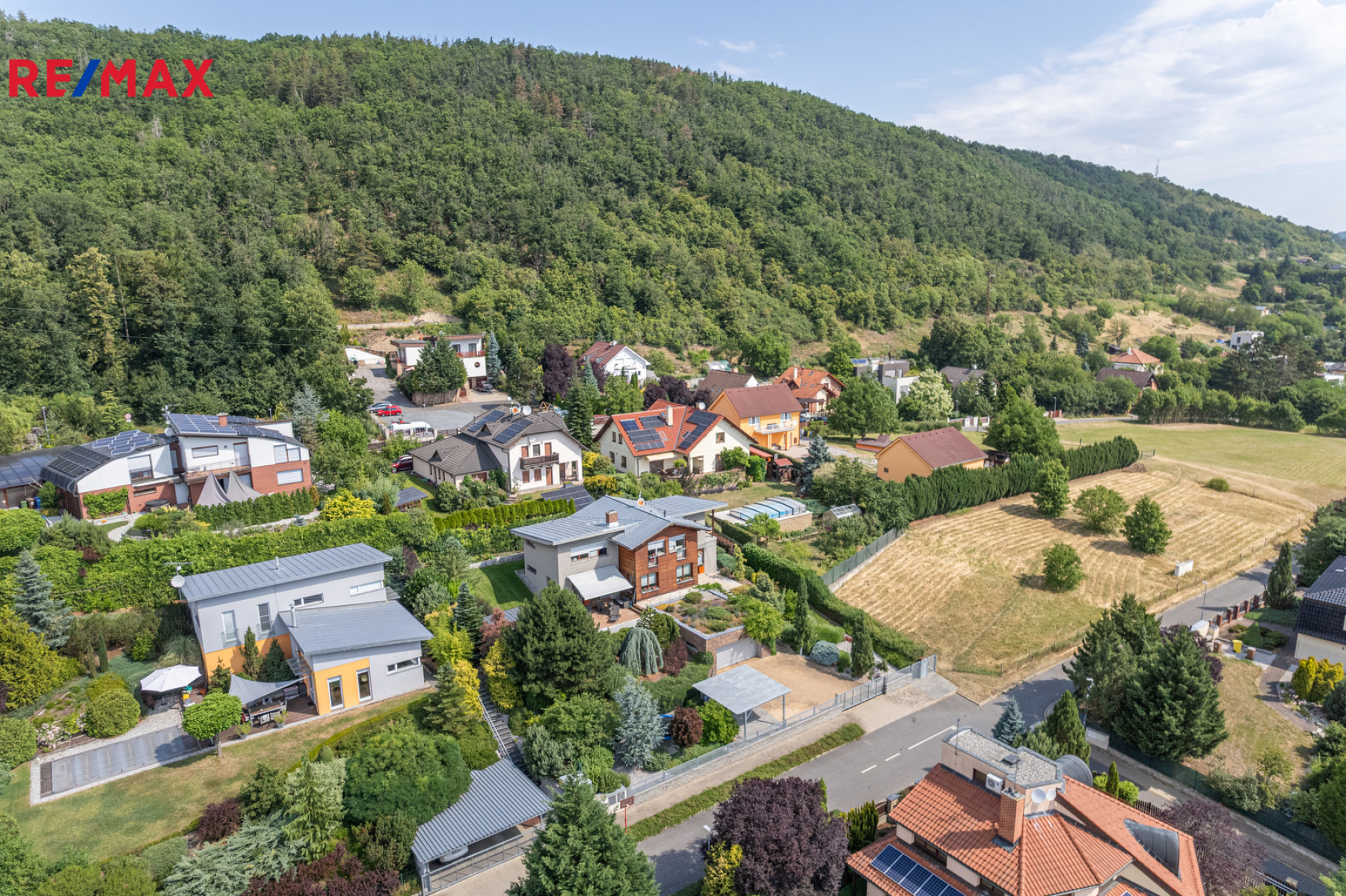 Prodej výjimečného domu 5+1 se zahradou v klidné části Berouna