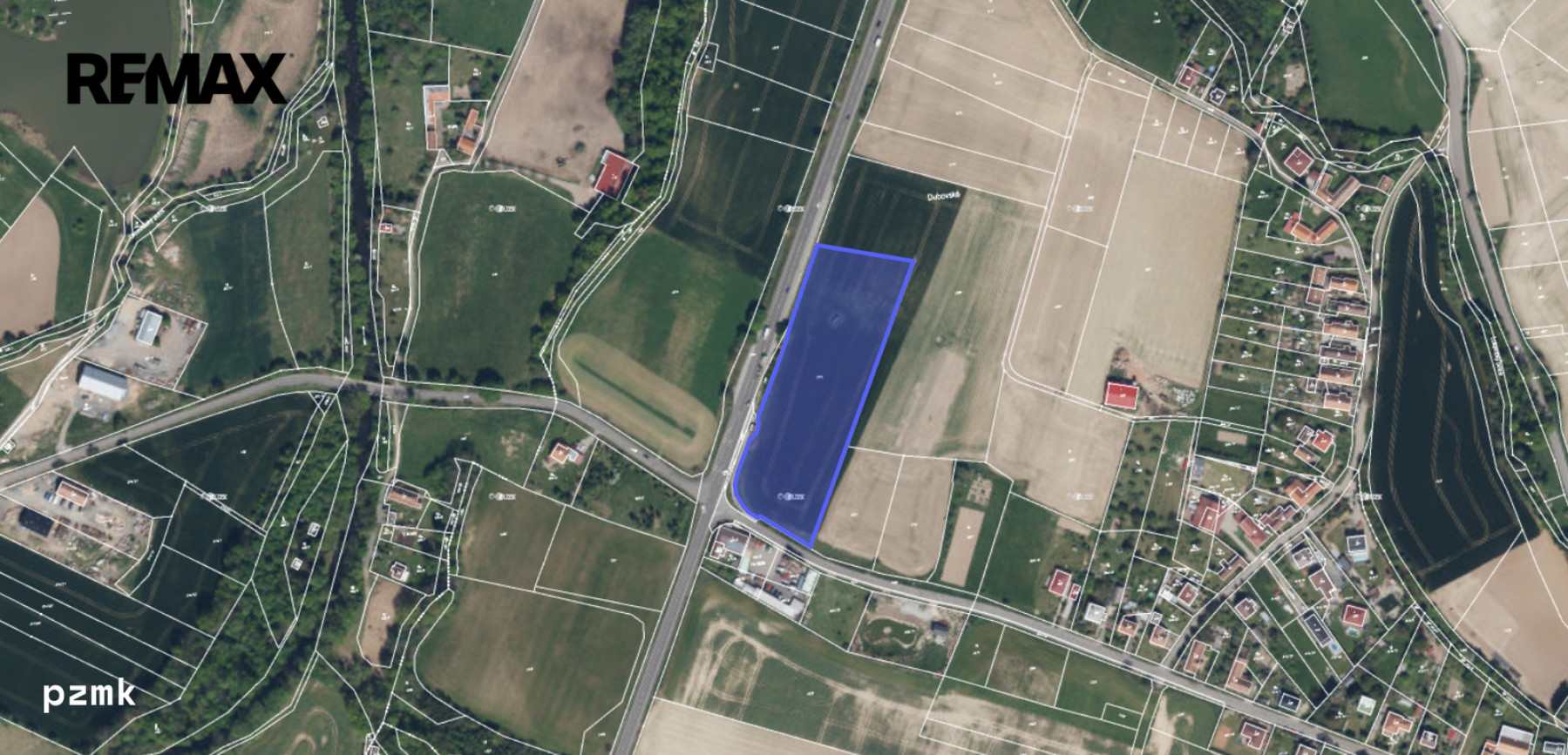 Pozemek 12 804 m² pro komerční výstavbu u obce Lukavice u hlavní silnice I. třídy