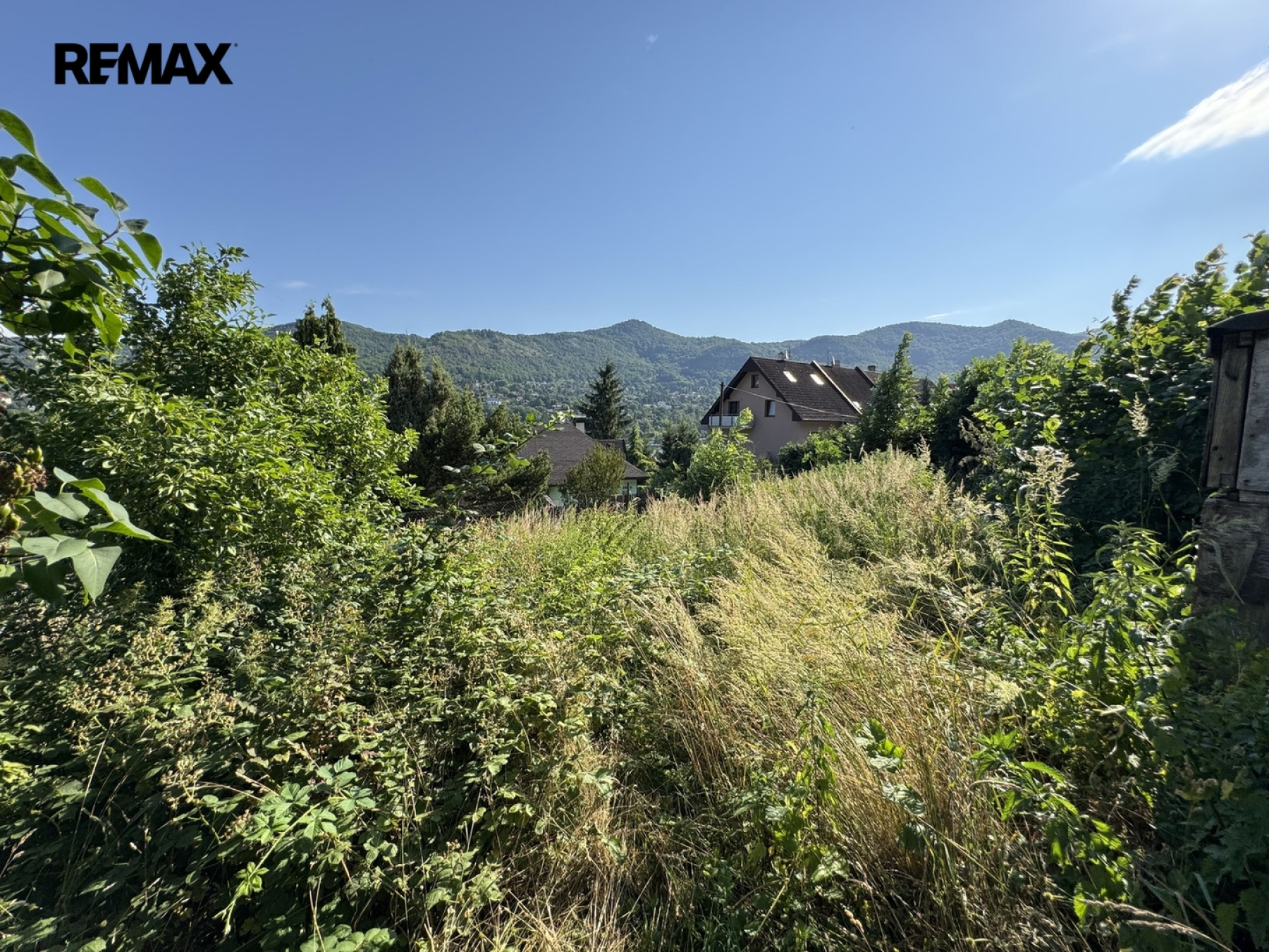 Prodej stavebního pozemku 907m2 Vaňov, Ústí nad Labem