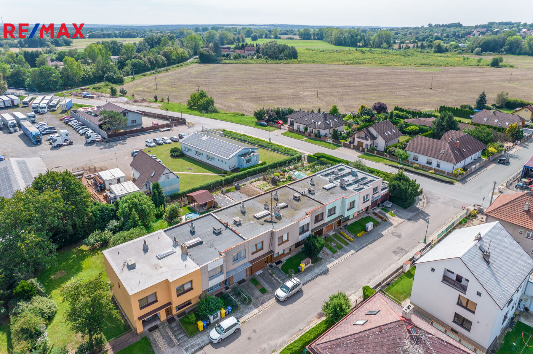 Prodej dvougeneračního RD s garáží a velkým sklepem