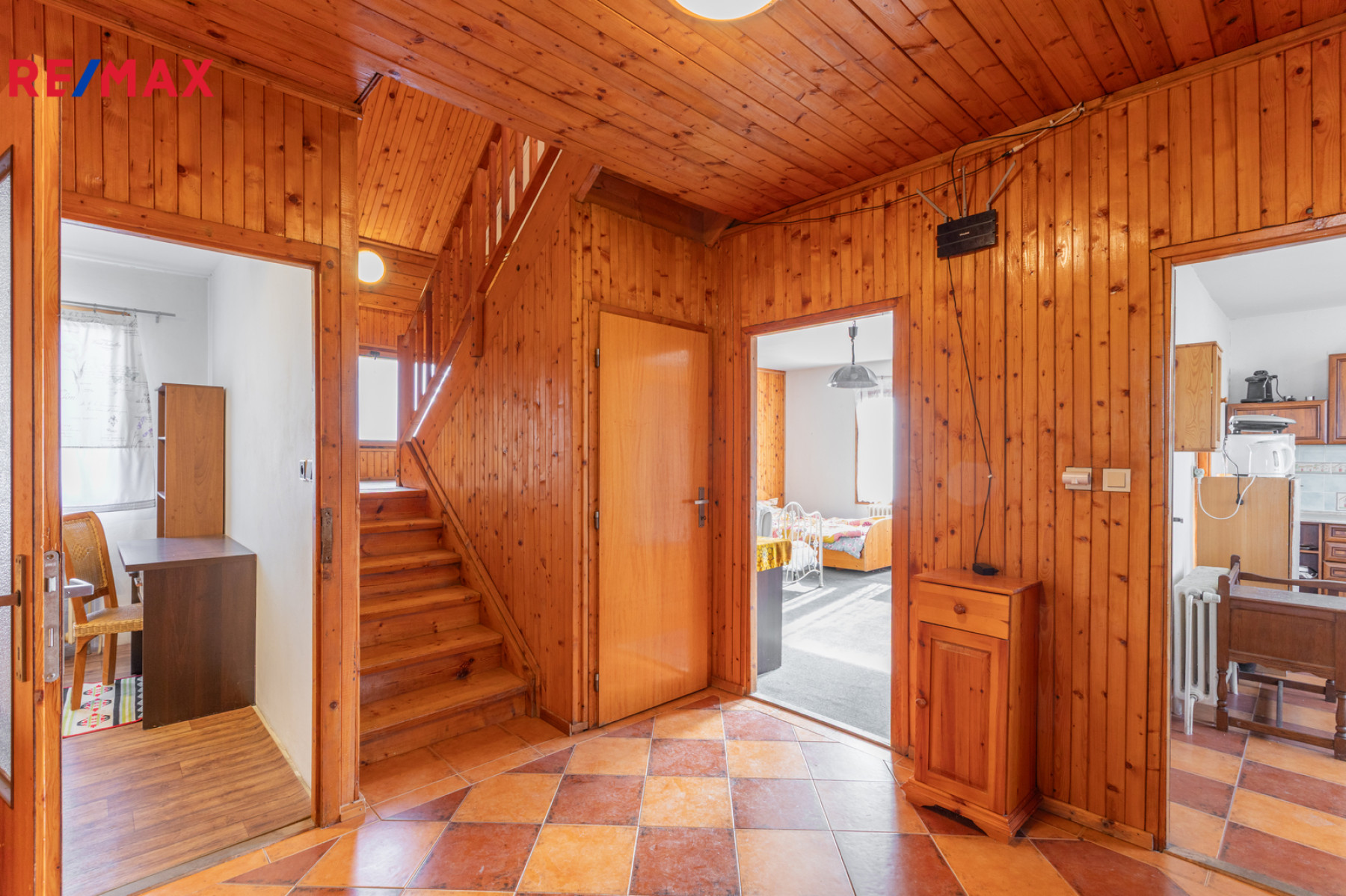 Prodej vícegeneračního rodinného domu 214 m² s pozemkem 477 m², Roztoky