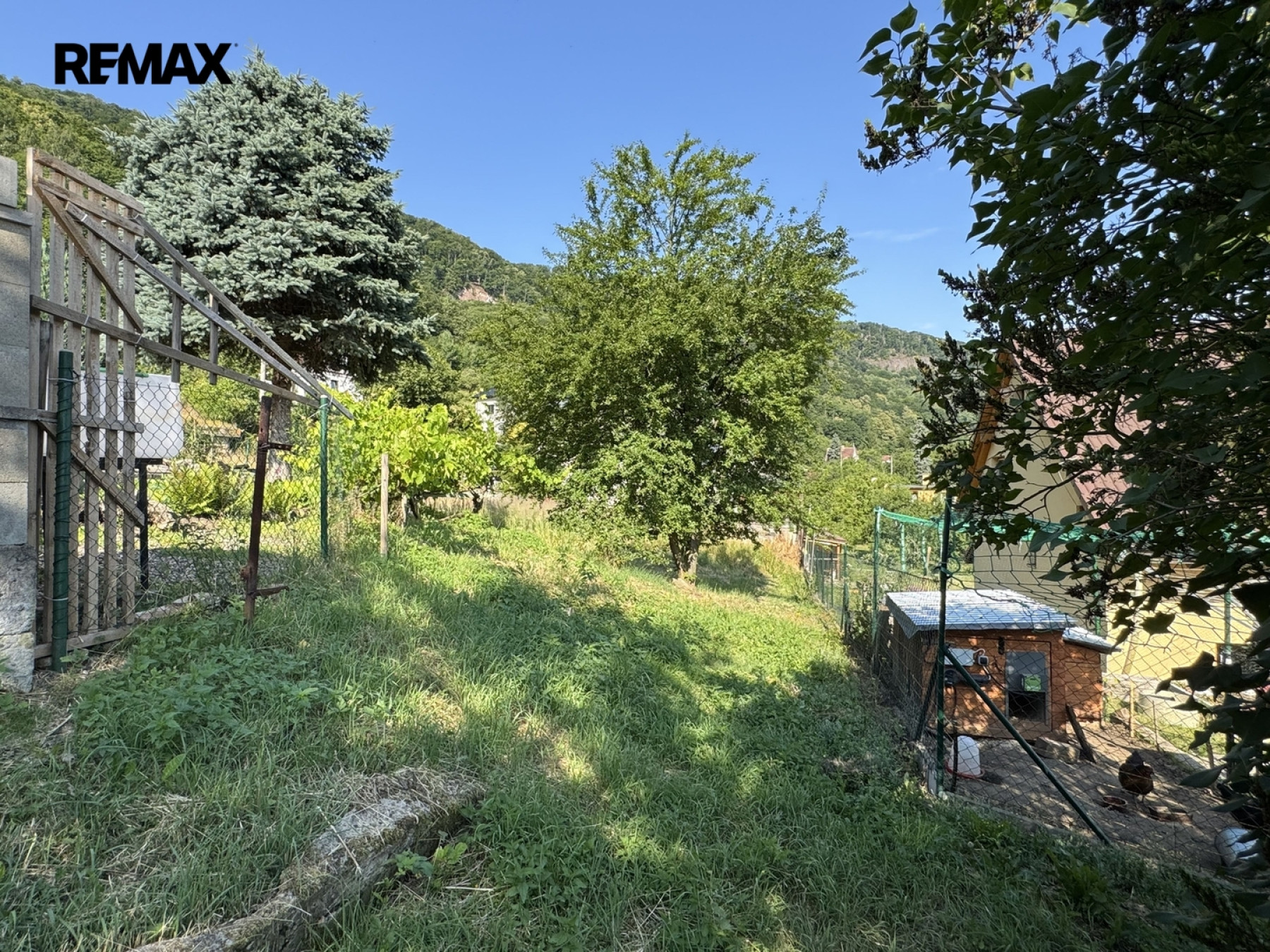 Prodej stavebního pozemku 907m2 Vaňov, Ústí nad Labem
