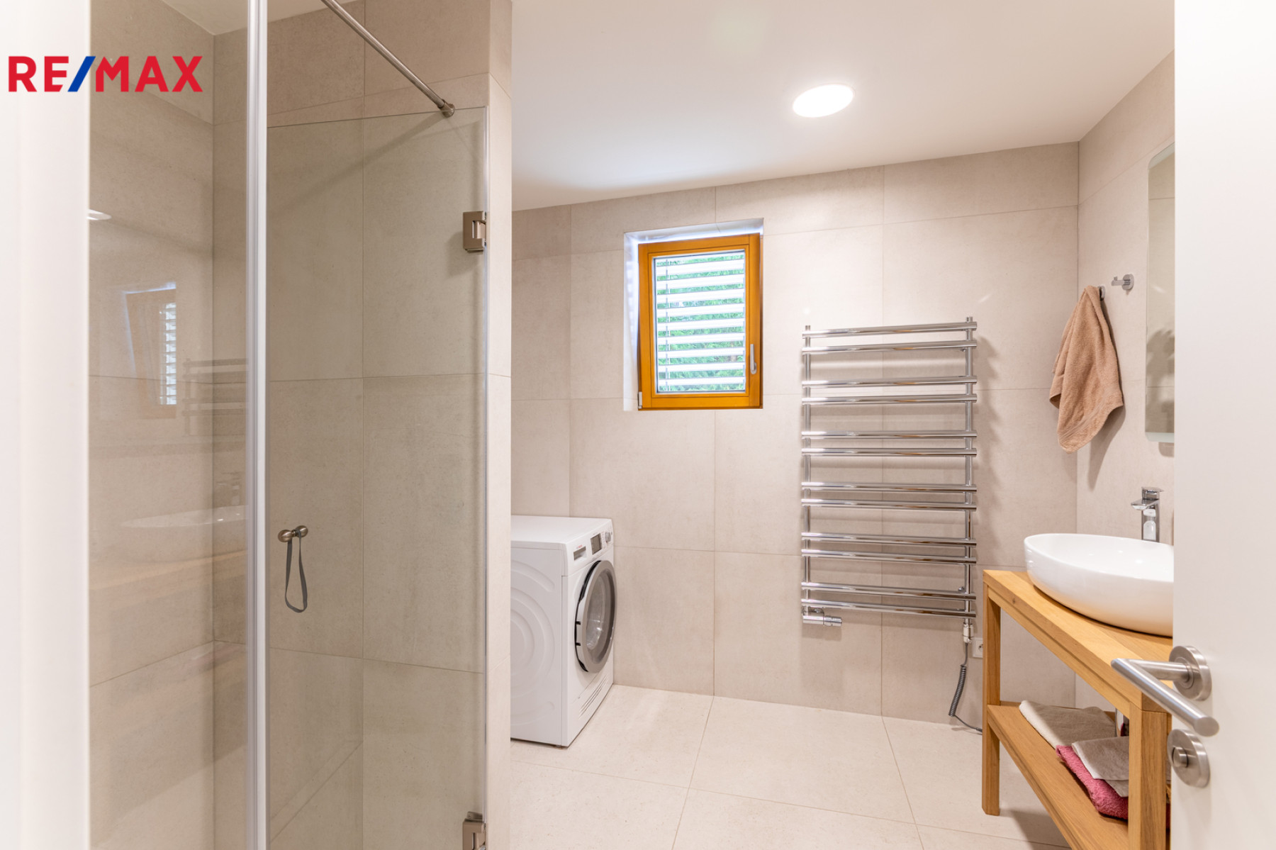 Pronájem vily 7+kk, 339 m², Praha - Ruzyně
