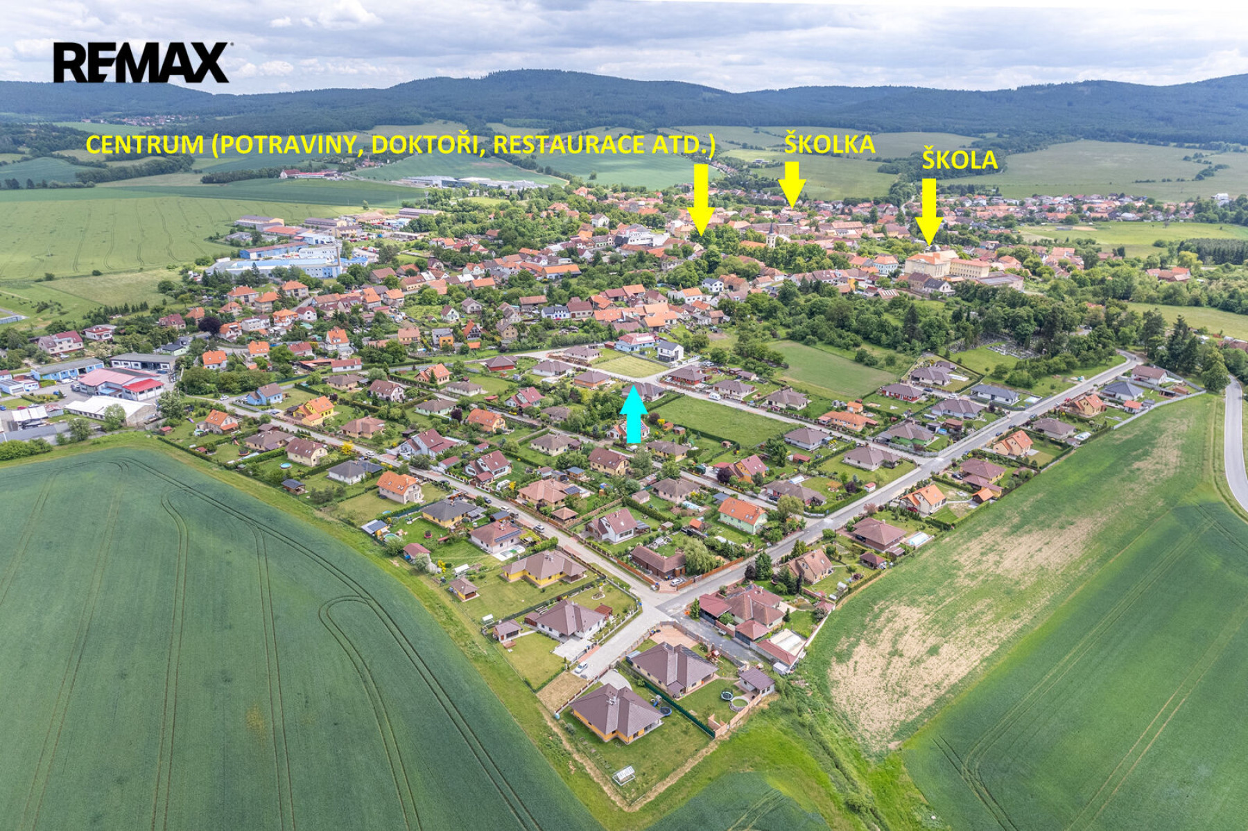 Prodej stavebního pozemku 810 m², Hostomice