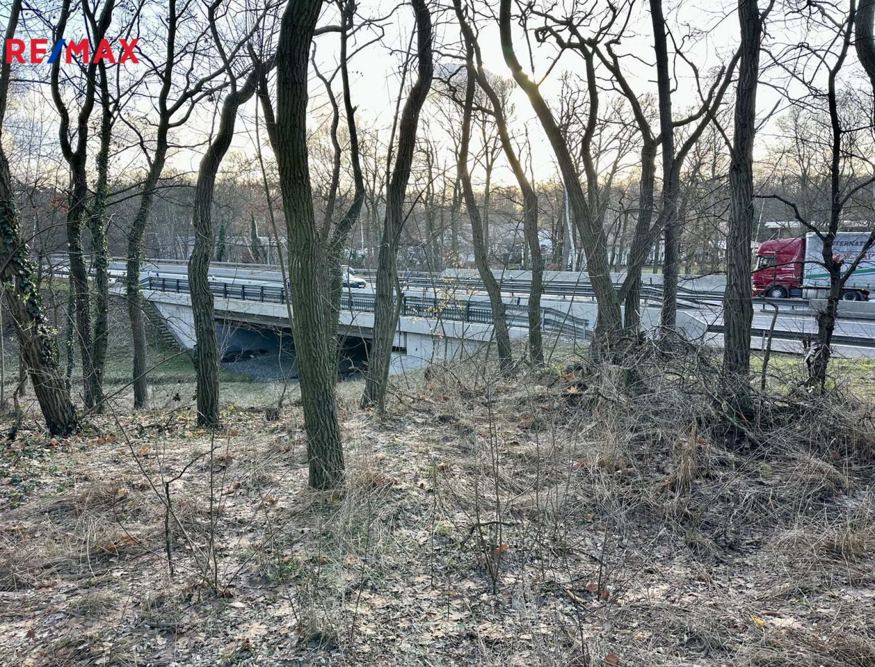 Prodej pozemku 1982 m2, Stará Boleslav