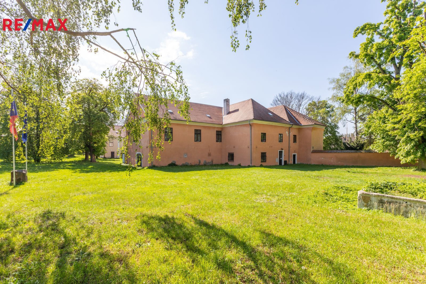Prodej památky 2 200 m², pozemek 9296 m²