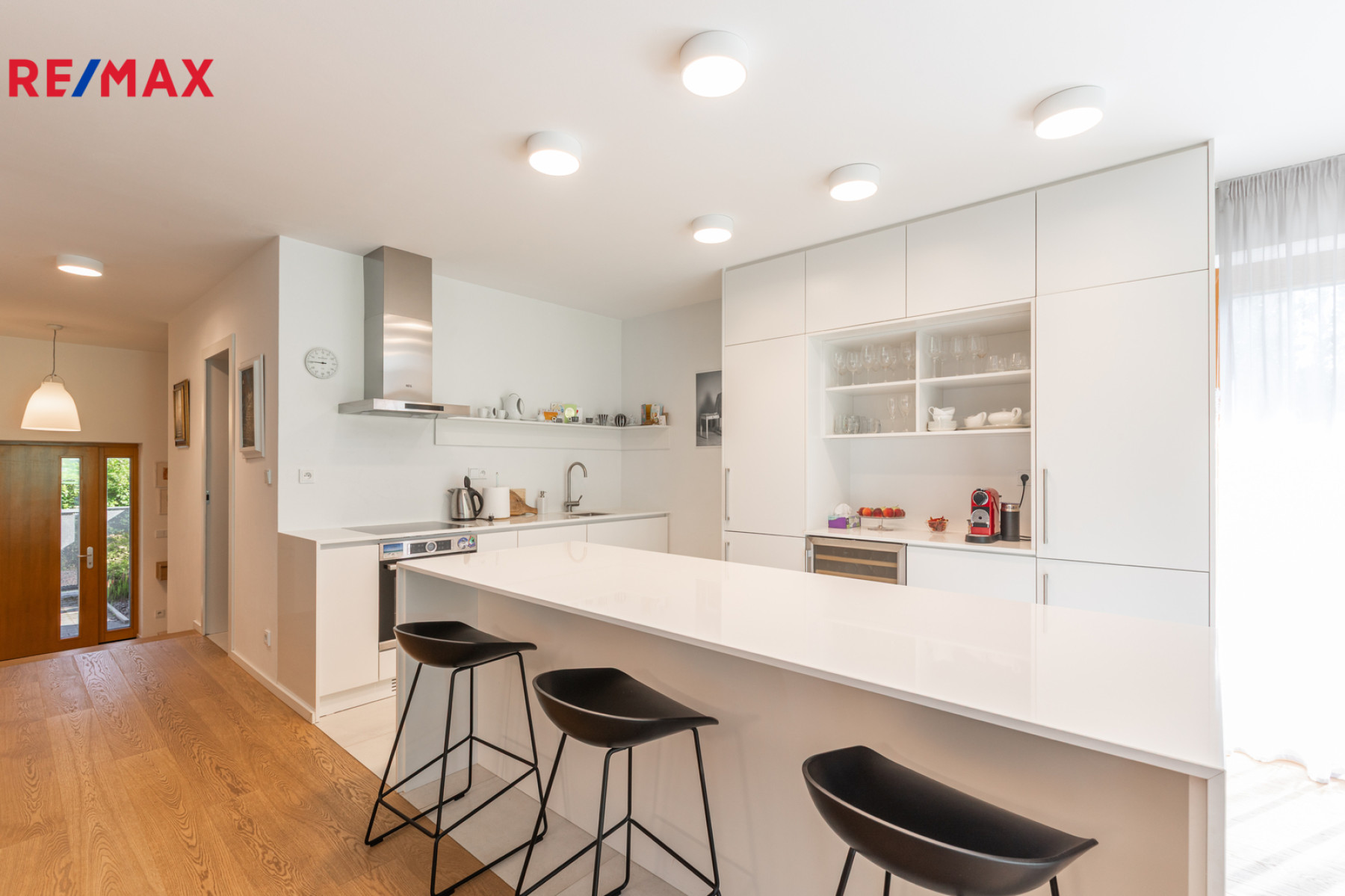 Pronájem vily 7+kk, 339 m², Praha - Ruzyně