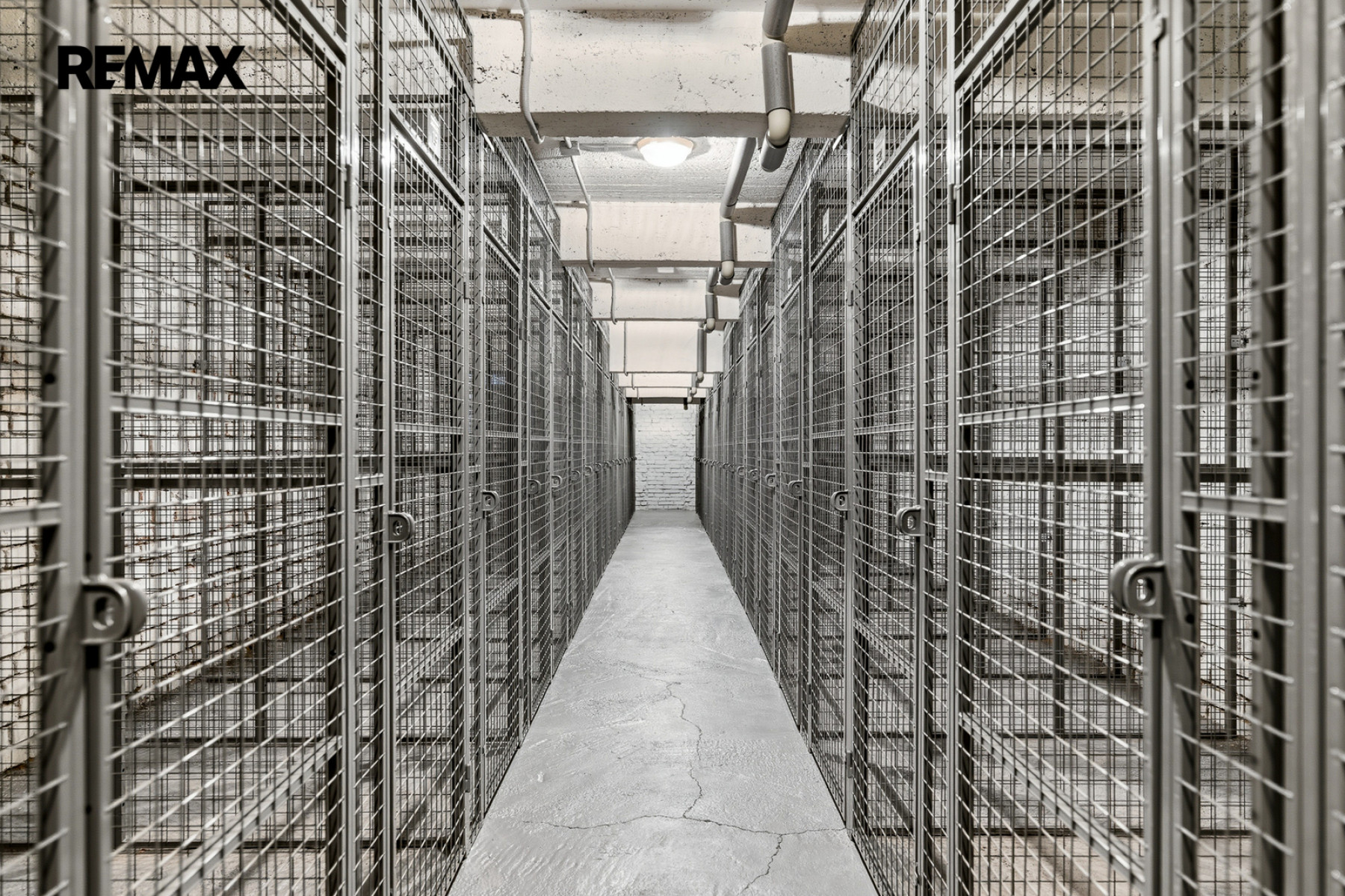 Mezonet 3+kk/galerie/sklep 71,9 m² OV cihla výtah jih výhled Jeseniova metro A Želivského 5 min