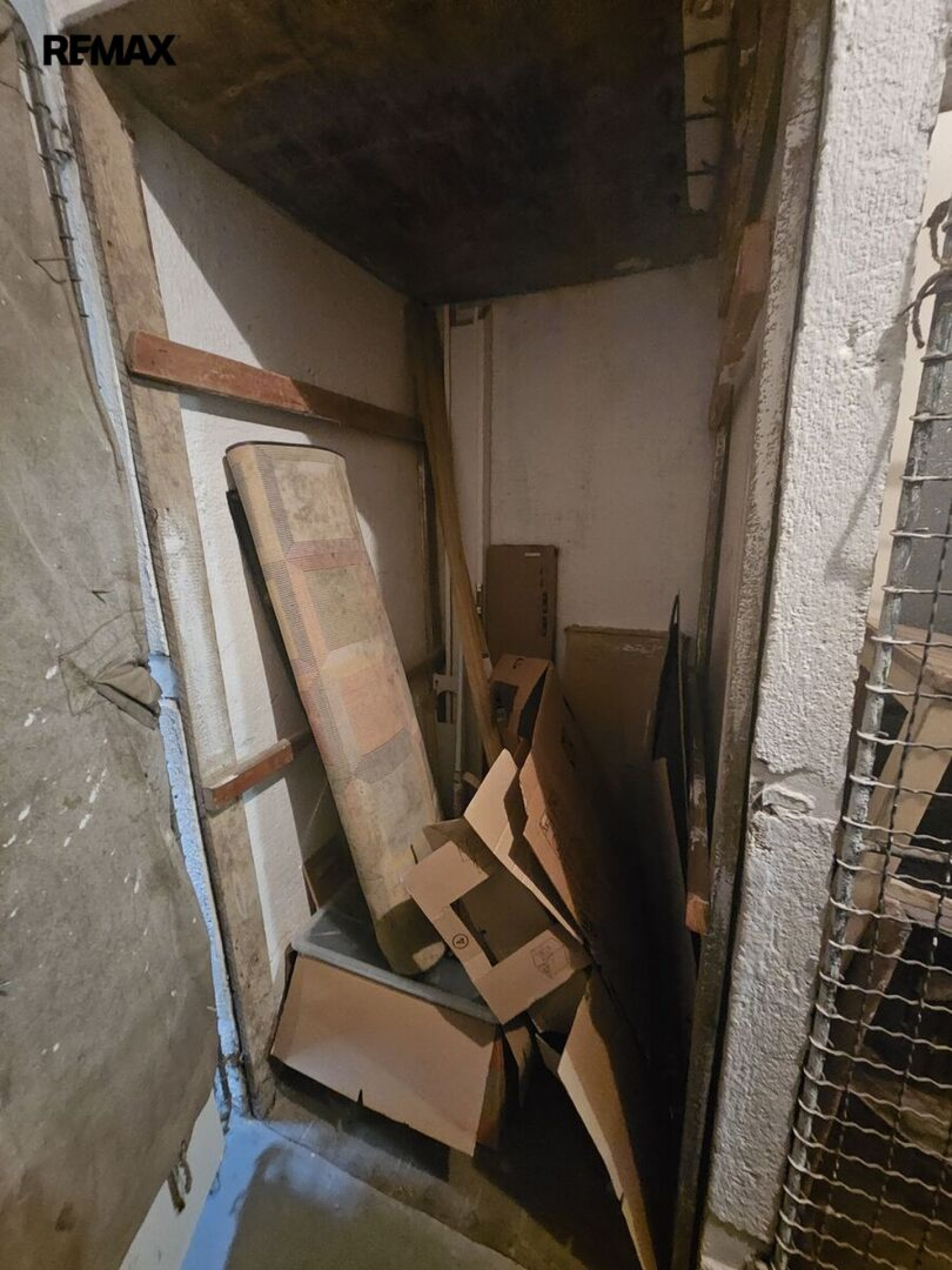 K pronájmu moderní byt 2+1 (56 m²) se sklepem