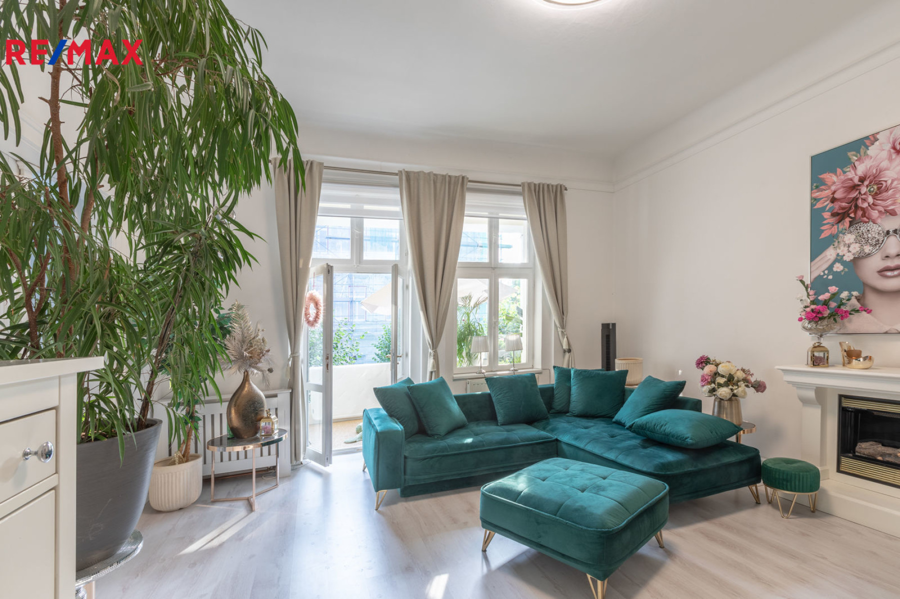 Prodej činžovního domu 293 m², pozemek 127 m², ul. Karla Čapka, Teplice