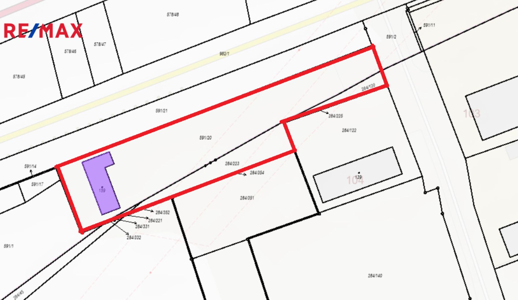 Prodej komerčního objektu na parcele 3797 m2 u dálnice D5, Beroun - Chlustina
