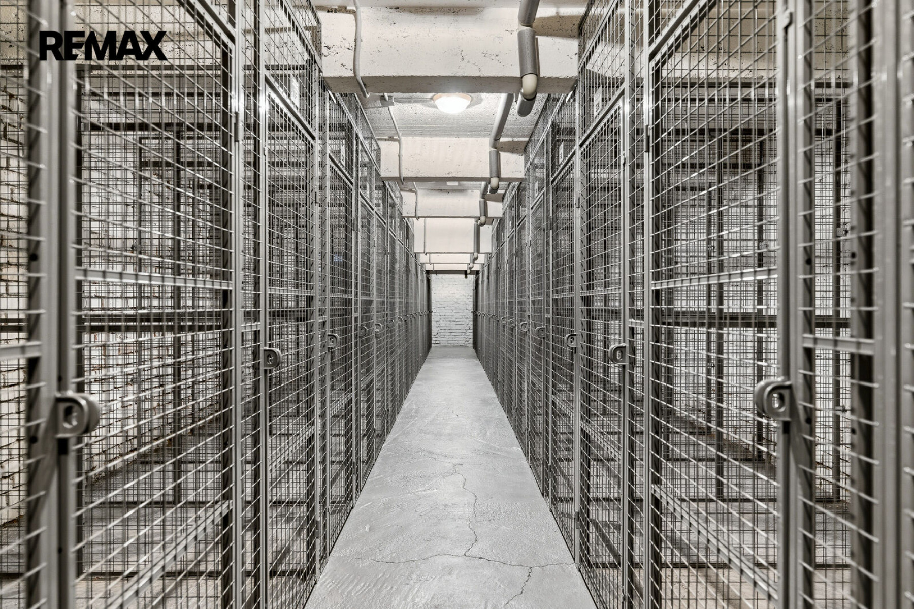 Mezonet 3+kk/galerie/sklep 71,9 m² OV cihla výtah jih výhled Jeseniova metro A Želivského 5 min