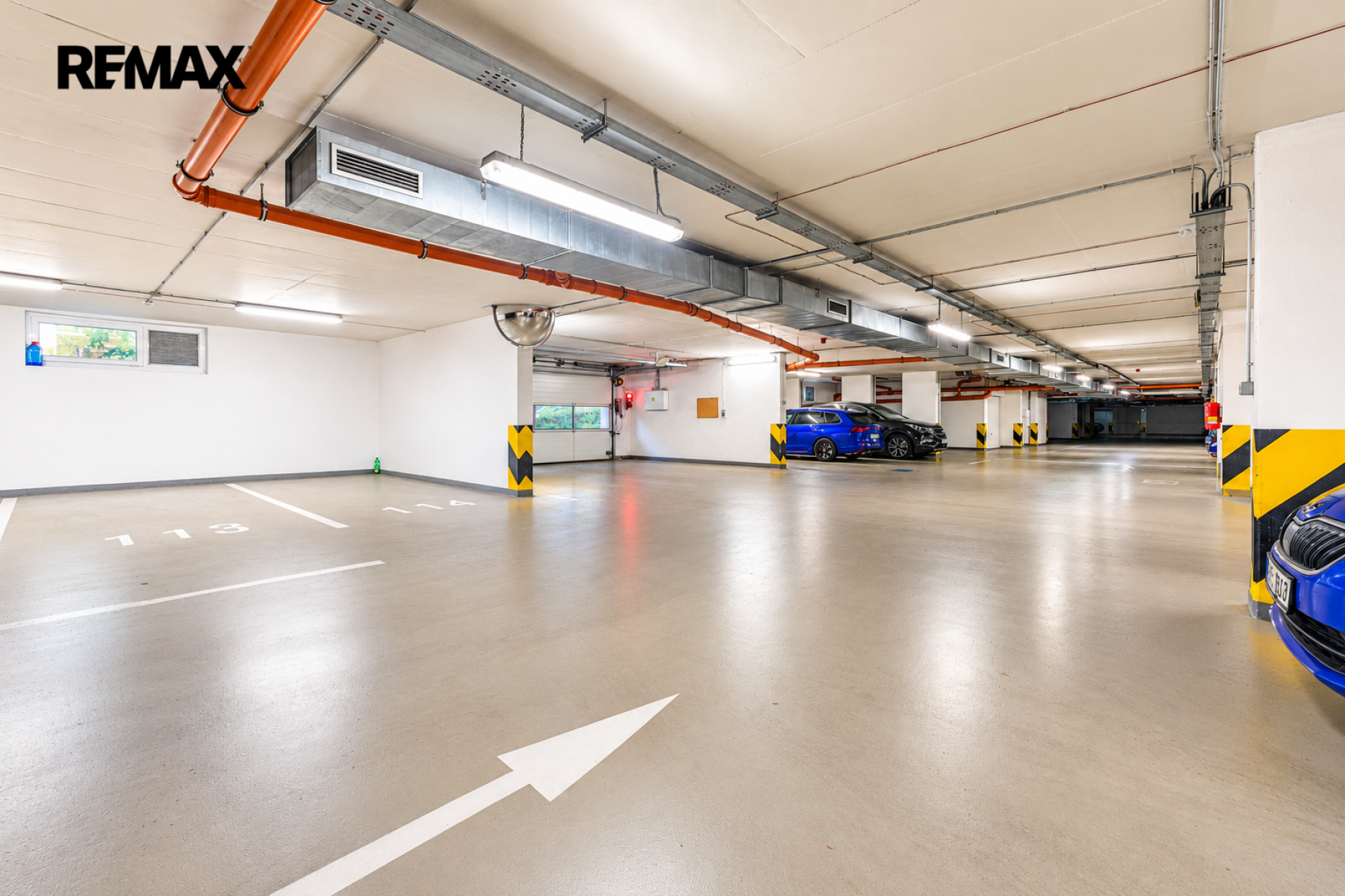 Prodej bytu 2+kk s garážovým stáním na Zličíně, Praha 5