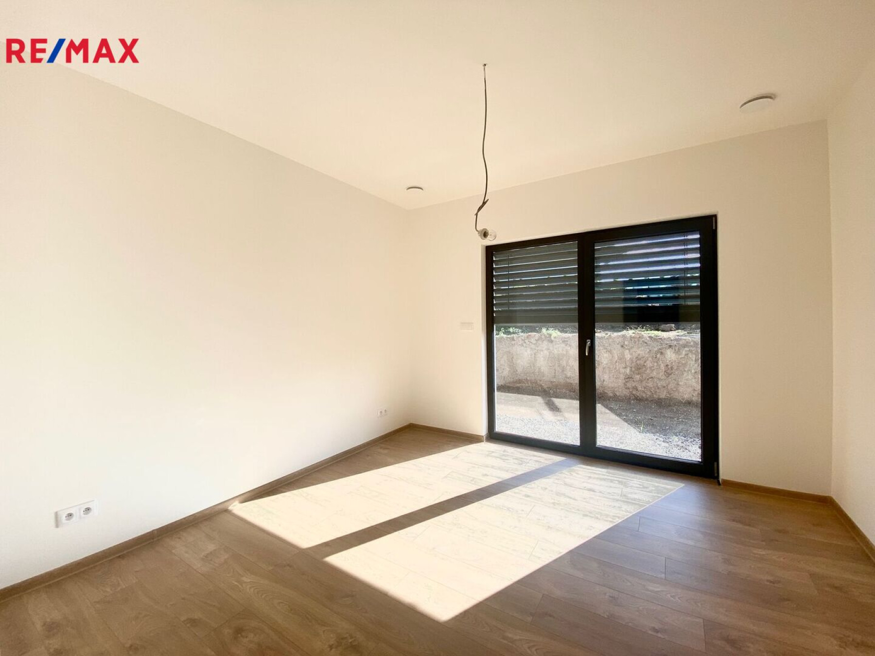 Prodej rodinného domu 86,6 m2 + garáž 20,8 m2, pozemek 718 m2, Nouzov