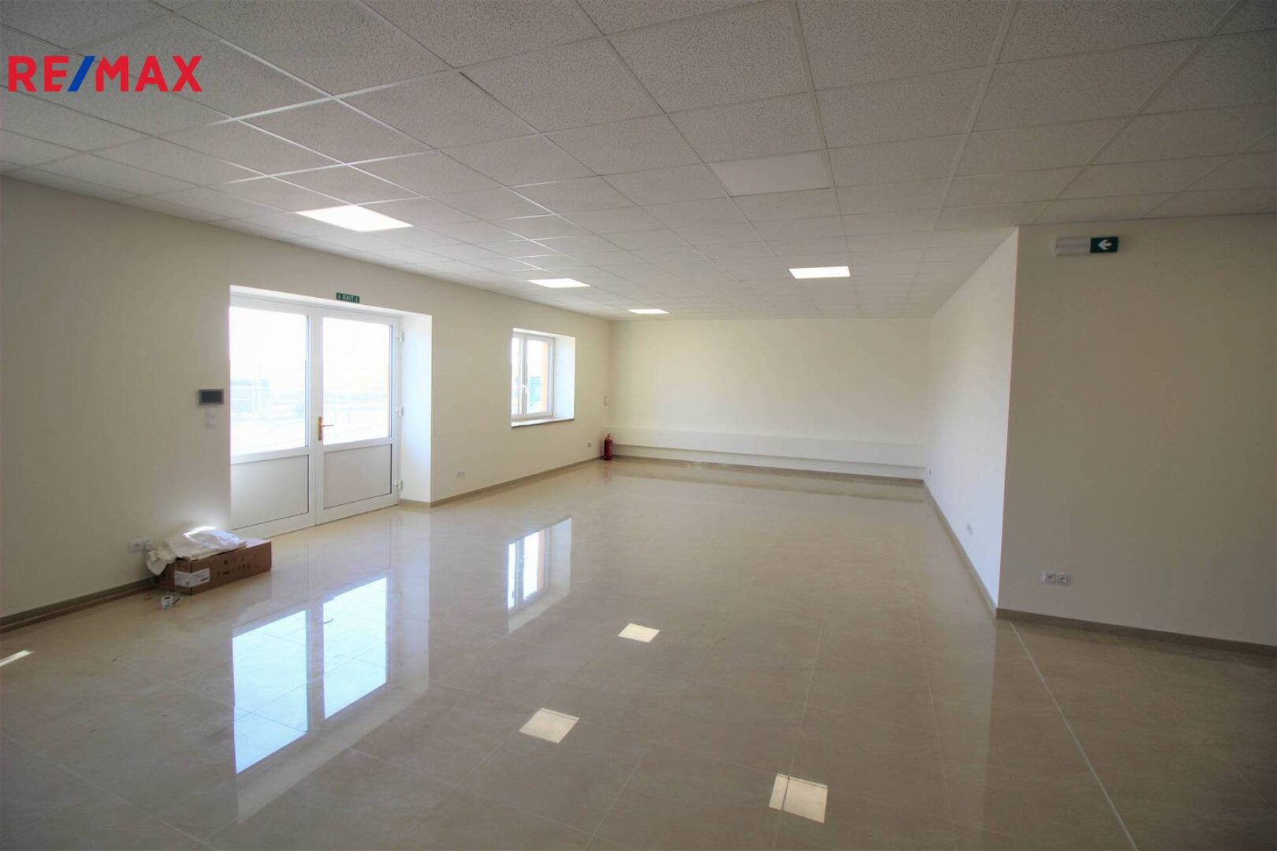 Pronájem nového nebytového prostoru 190 m2