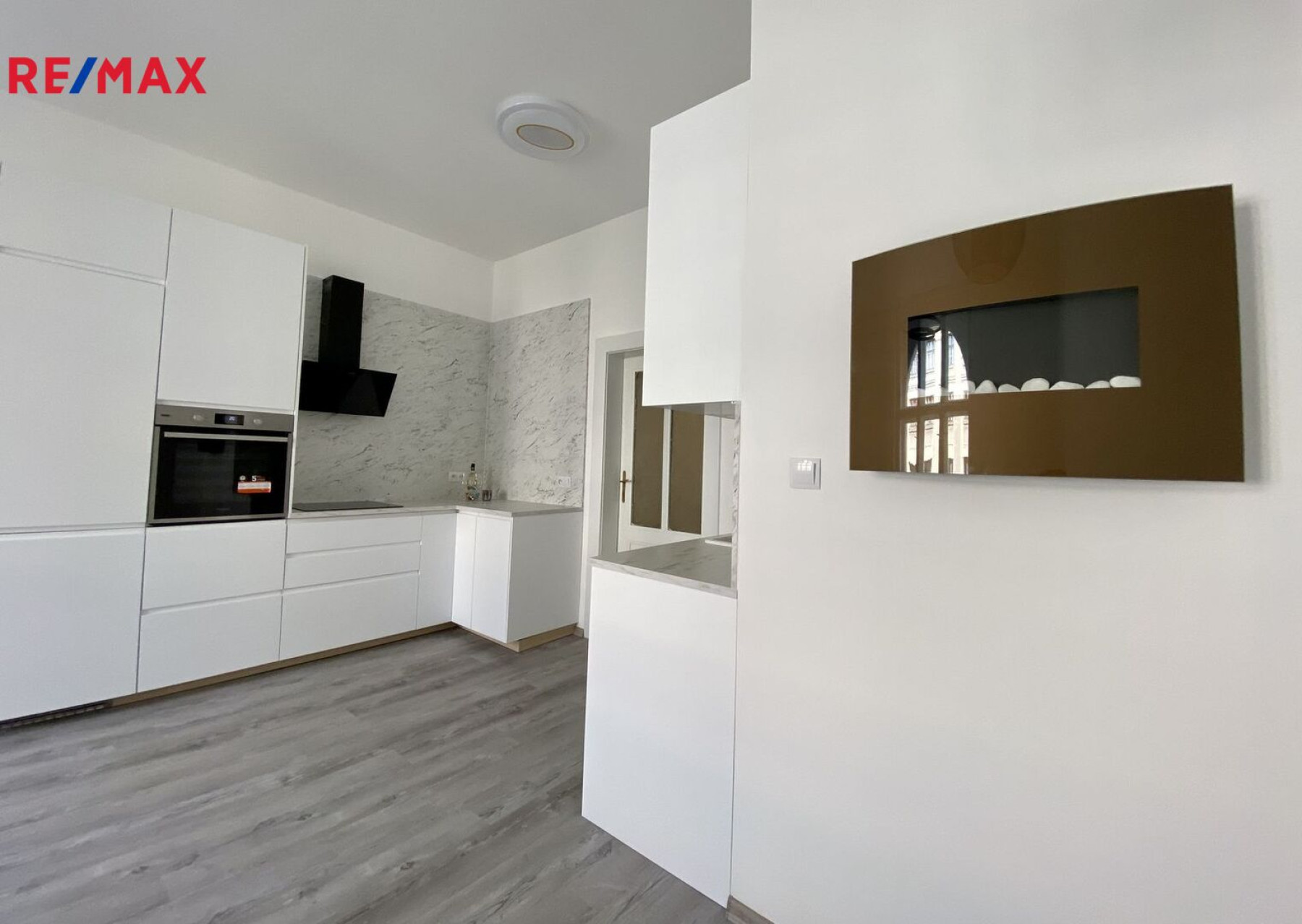 Prodej prostorného bytu po rekonstrukci 3+kk, 100 m2, Praha 1 - Nové Město