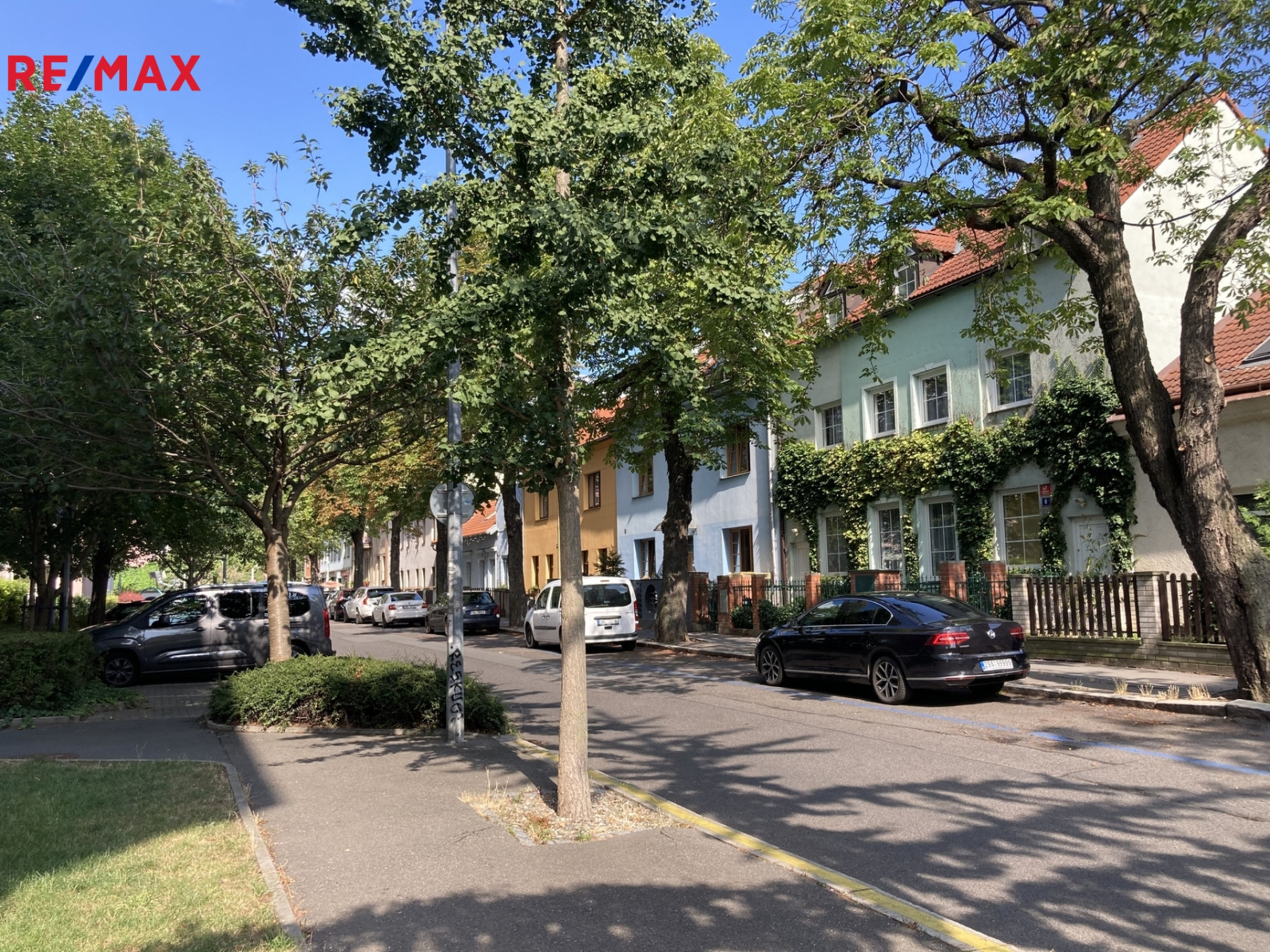 Prodej bytu 2+kk, 53 m2 se společnou předzahrádkou, Praha 10 - Strašnice