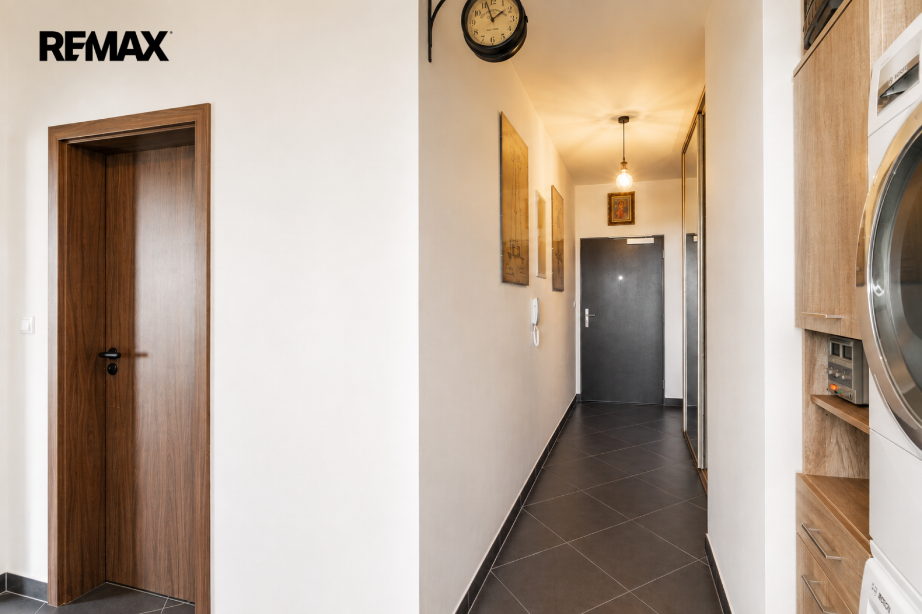 Prodej bytu 2+kk, 70,4 m², 2 balkony, garážové stání a sklep, Praha 9 – Letňany