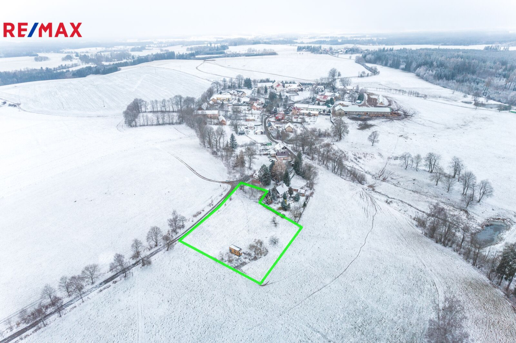 Prodej pozemku 3846 m², Beroun - Teplá