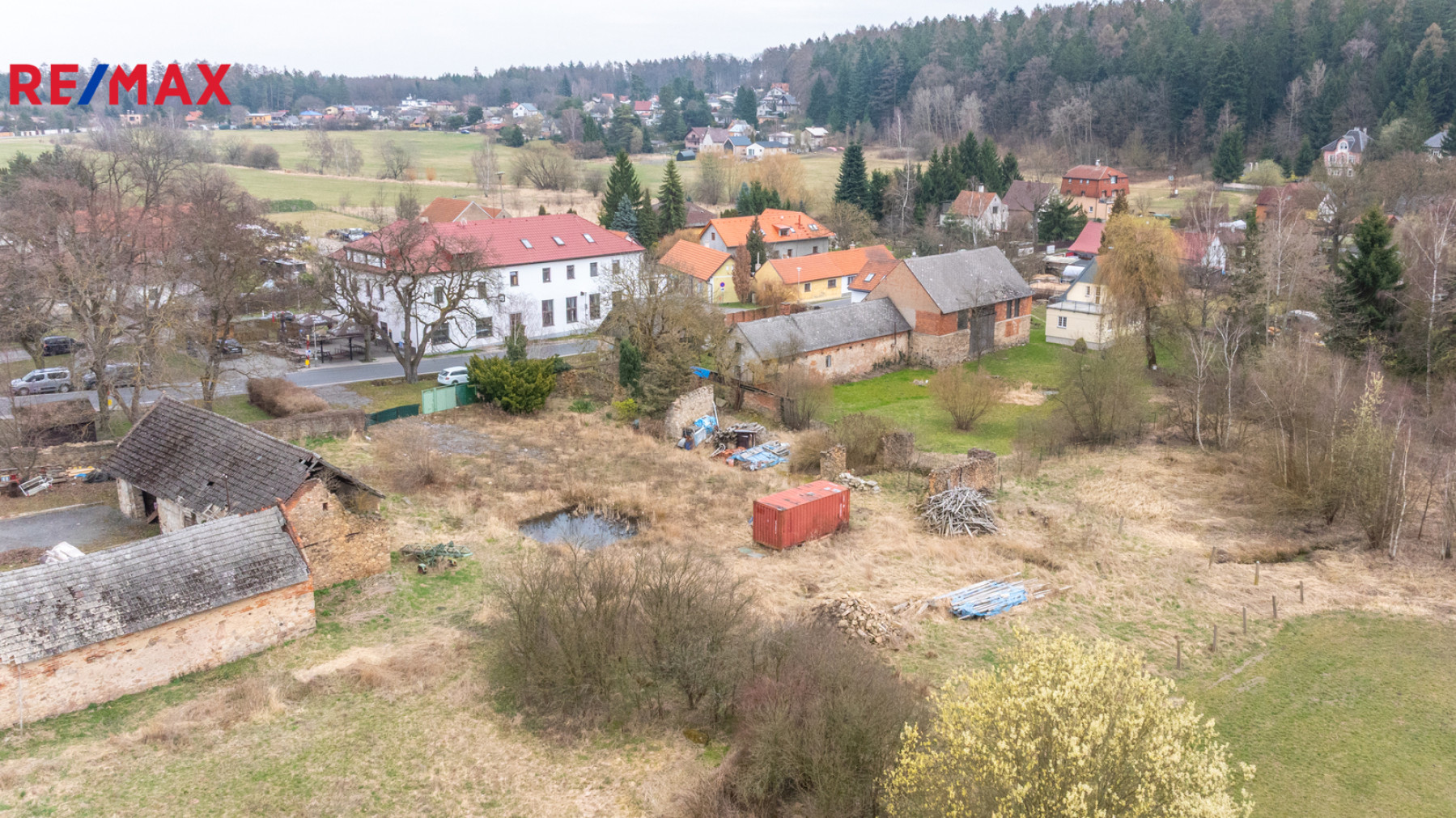 Prodej stavebního pozemku 1943 m², Vyžlovka, Praha-východ