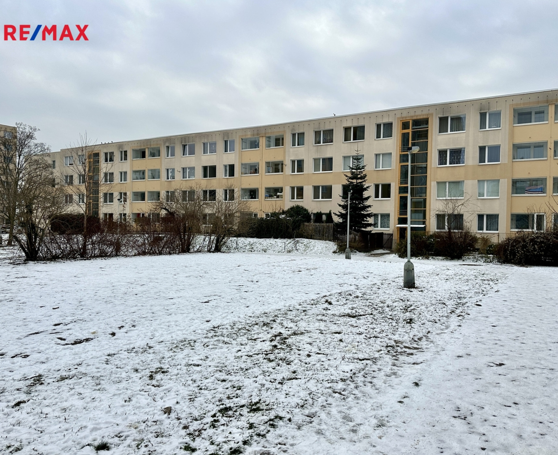 Prodej bytu 2+kk s vlastní zahrádkou, Praha 3 - Žižkov