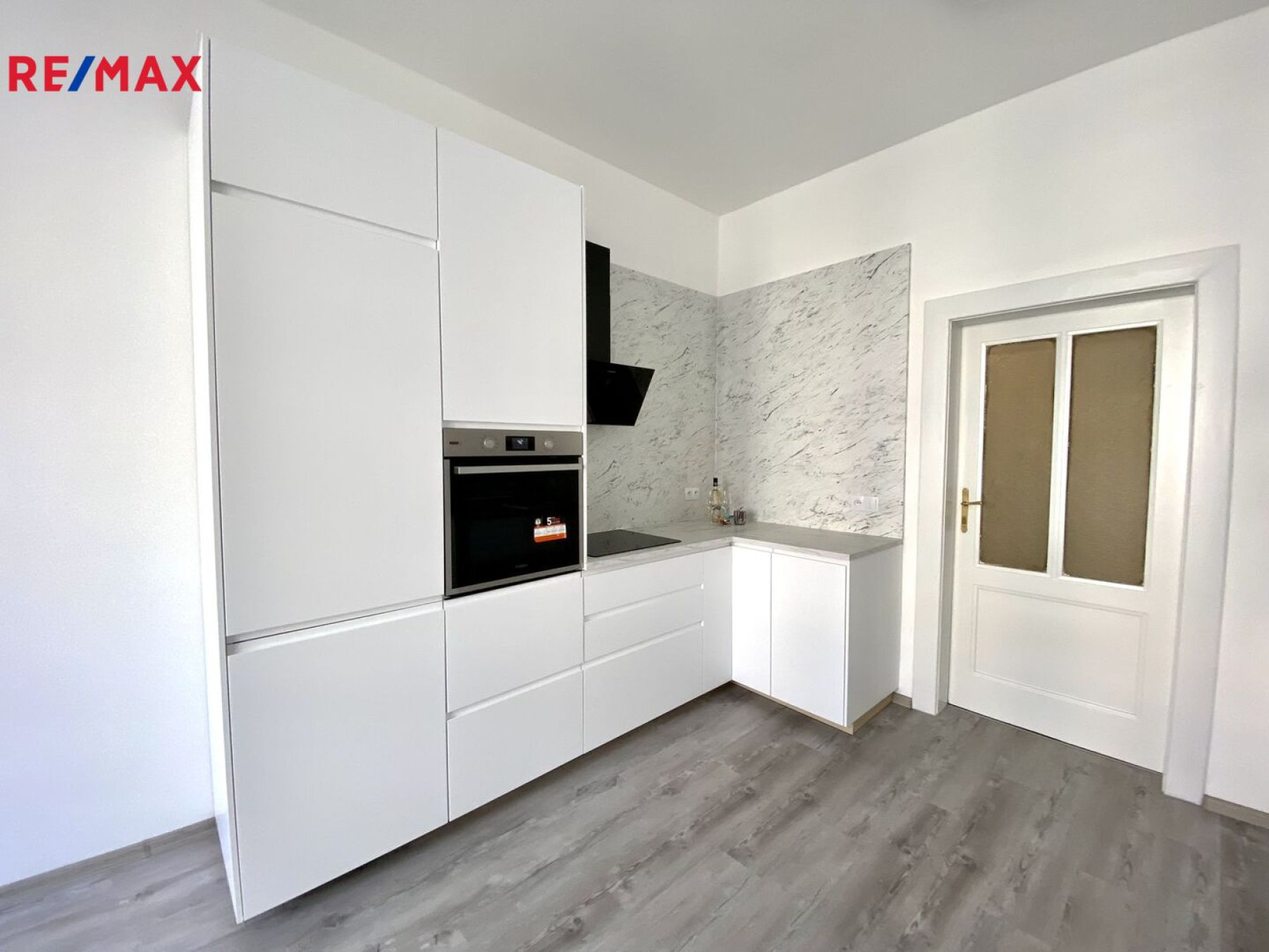 Prodej prostorného bytu po rekonstrukci 3+kk, 100 m2, Praha 1 - Nové Město