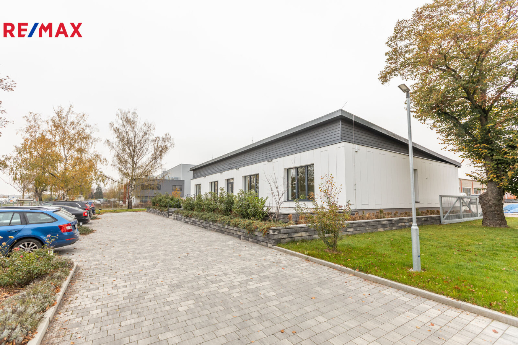 Pronájem kanceláře 24 m², Milovice
