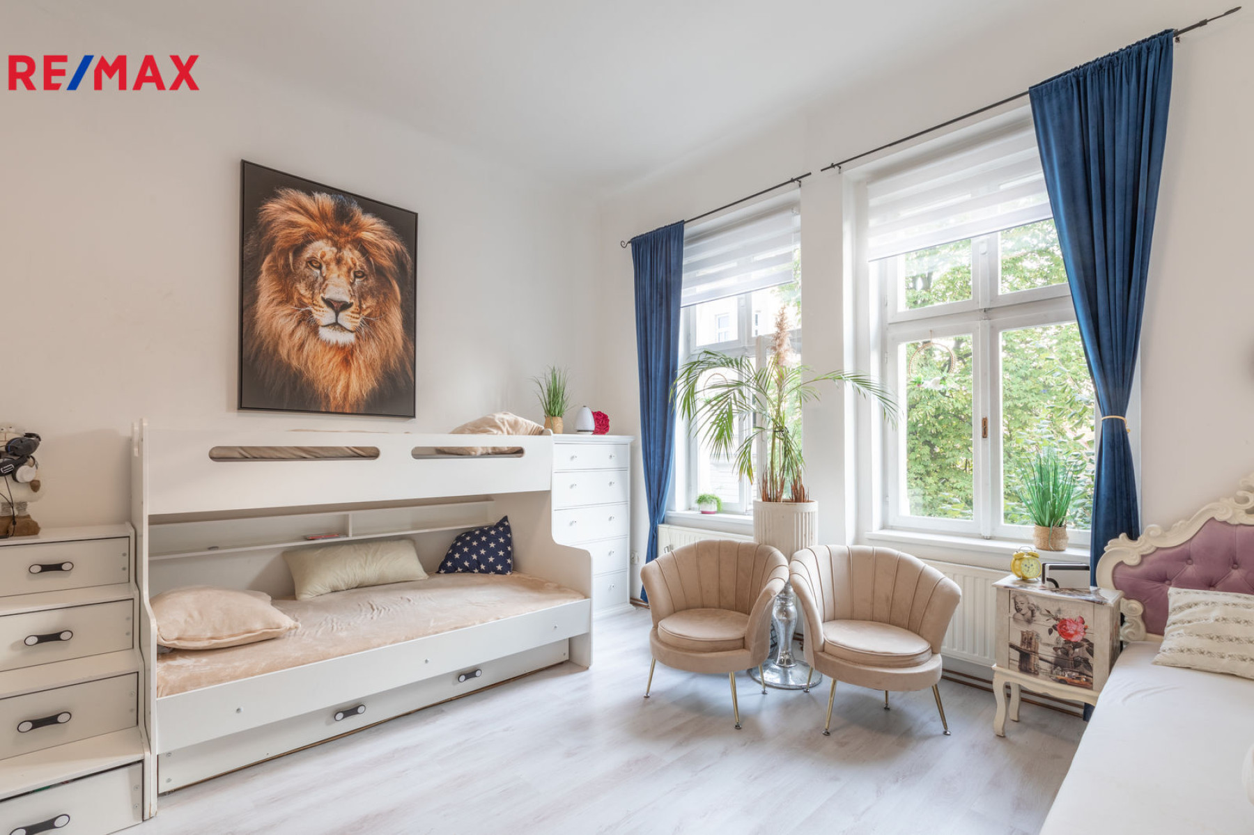 Prodej činžovního domu 586 m², pozemek 254 m², ul. Karla Čapka, Teplice