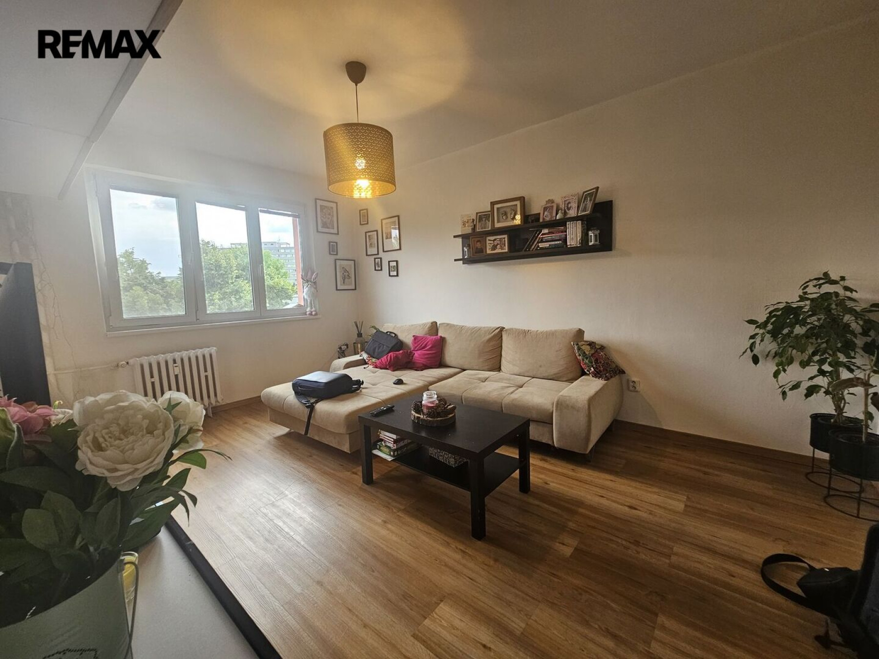 K pronájmu moderní byt 2+1 (56 m²) se sklepem