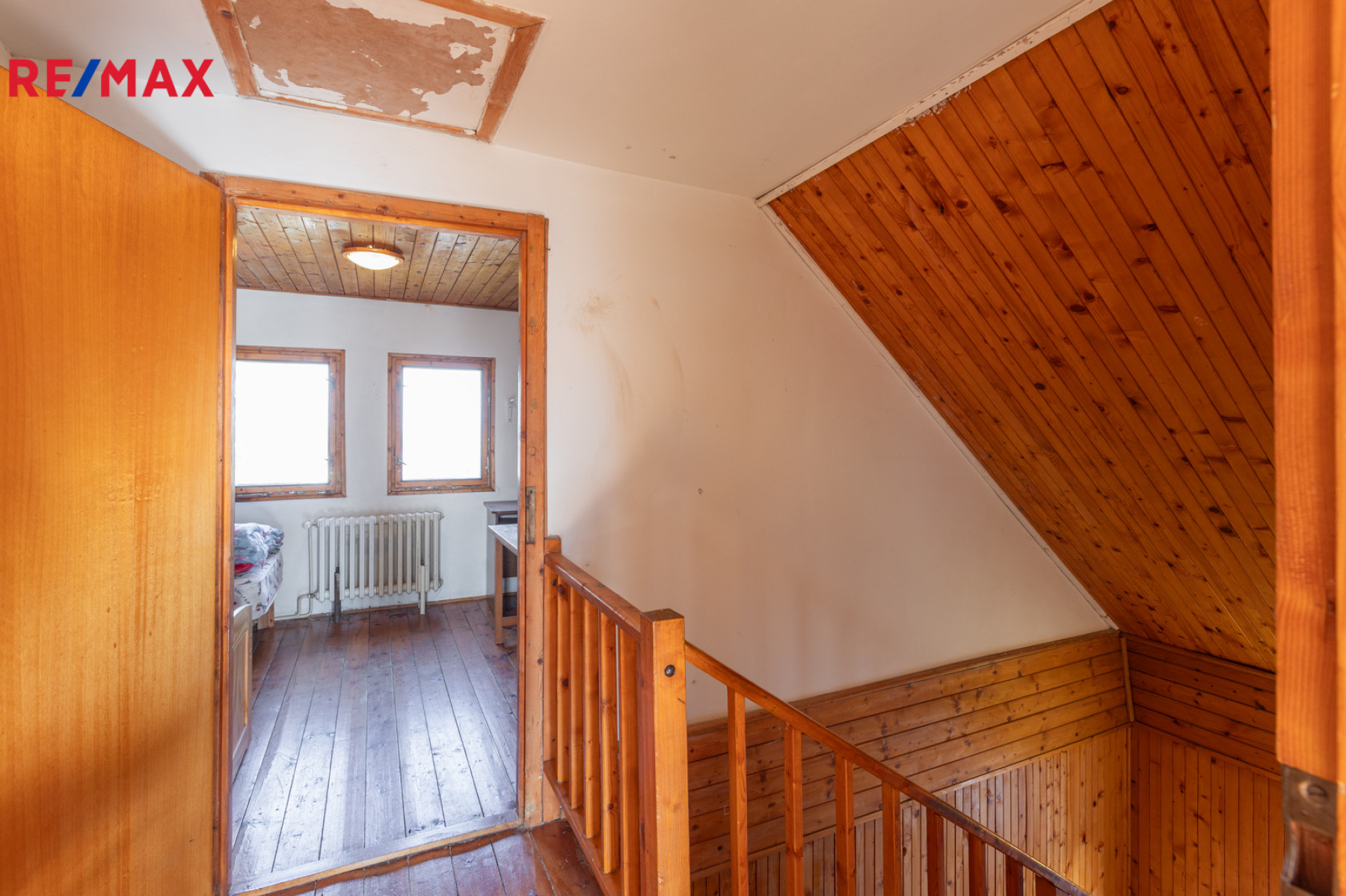 Prodej vícegeneračního rodinného domu 214 m² s pozemkem 477 m², Roztoky