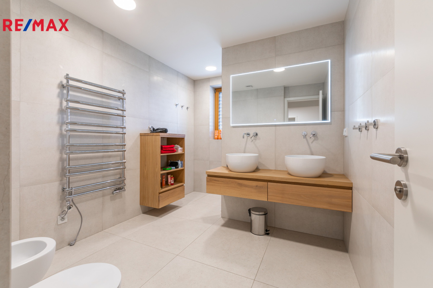 Pronájem vily 7+kk, 339 m², Praha - Ruzyně