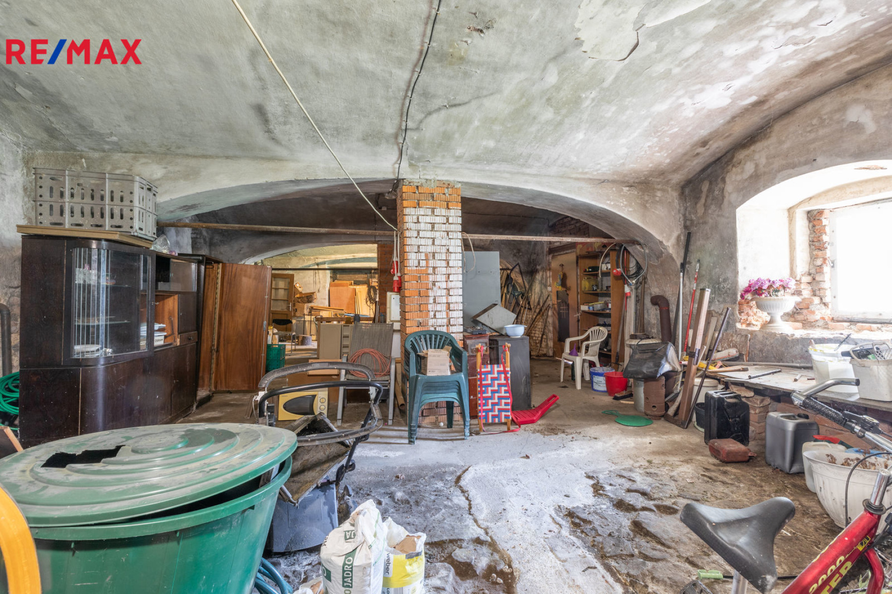 Prodej památky 2 200 m², pozemek 9296 m²
