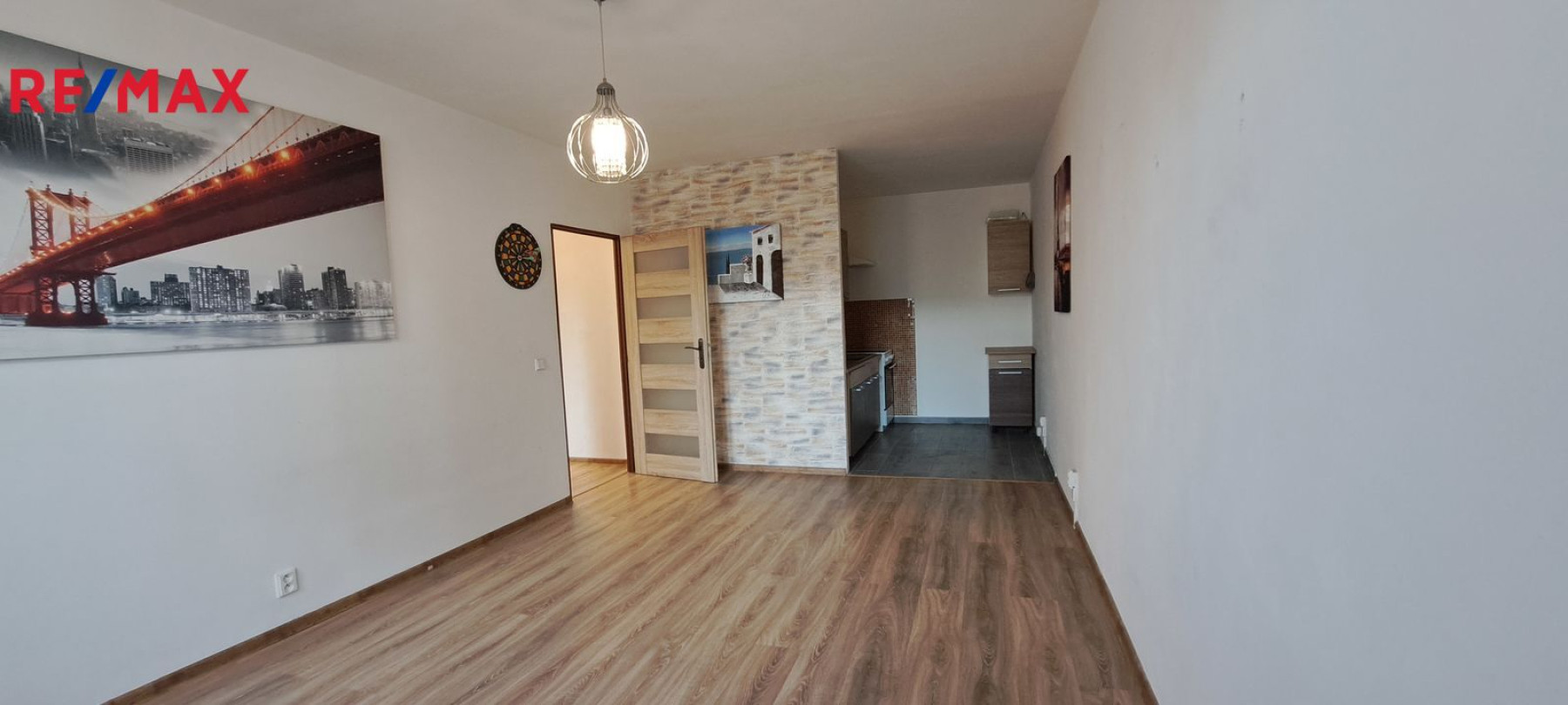 Prodej světlého bytu 2+kk se sklepem v Mladé Boleslavi