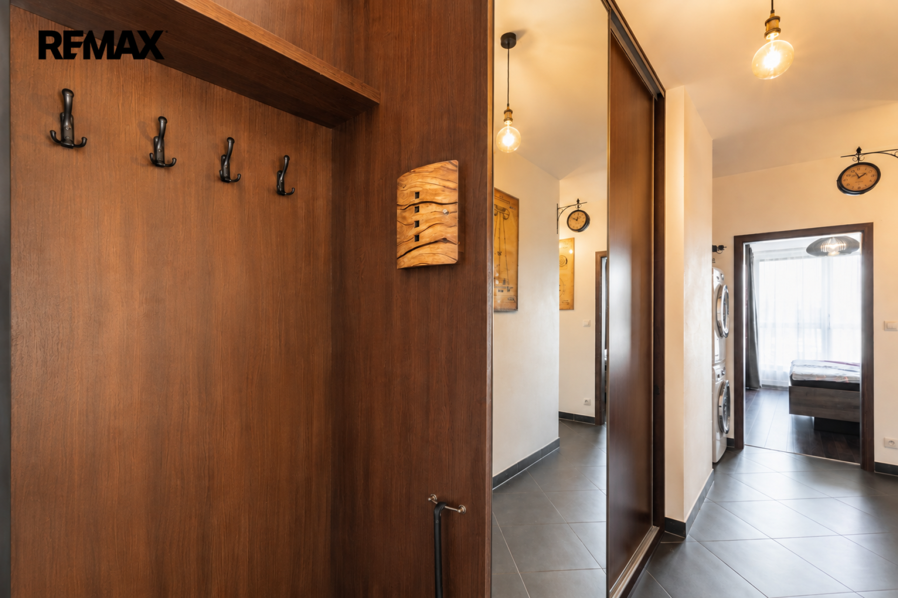 Prodej bytu 2+kk, 70,4 m², 2 balkony, garážové stání a sklep, Praha 9 – Letňany