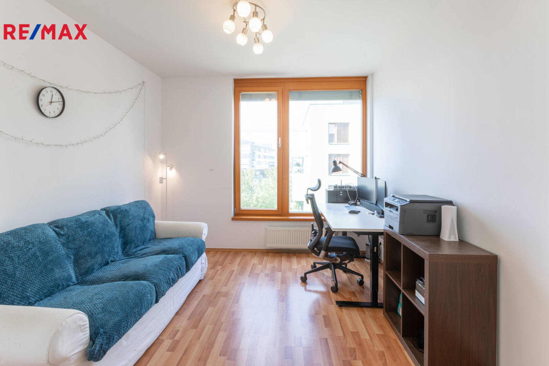 Skvěle řešený byt 4+kk, 2 koupelny, další samostatné WC, 4 komory/šatny