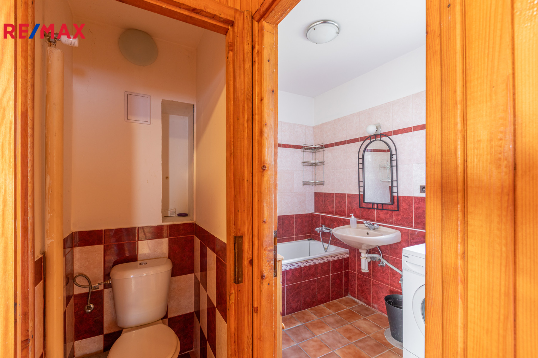 Prodej vícegeneračního rodinného domu 214 m² s pozemkem 477 m², Roztoky