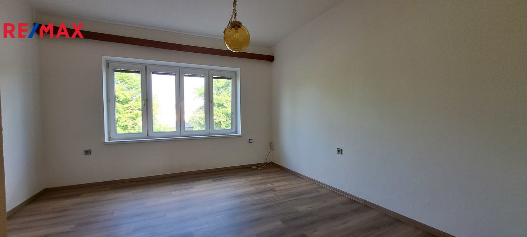 Prodej prostorného bytu 2+1, 74 m2, Dvůr Králové nad Labem