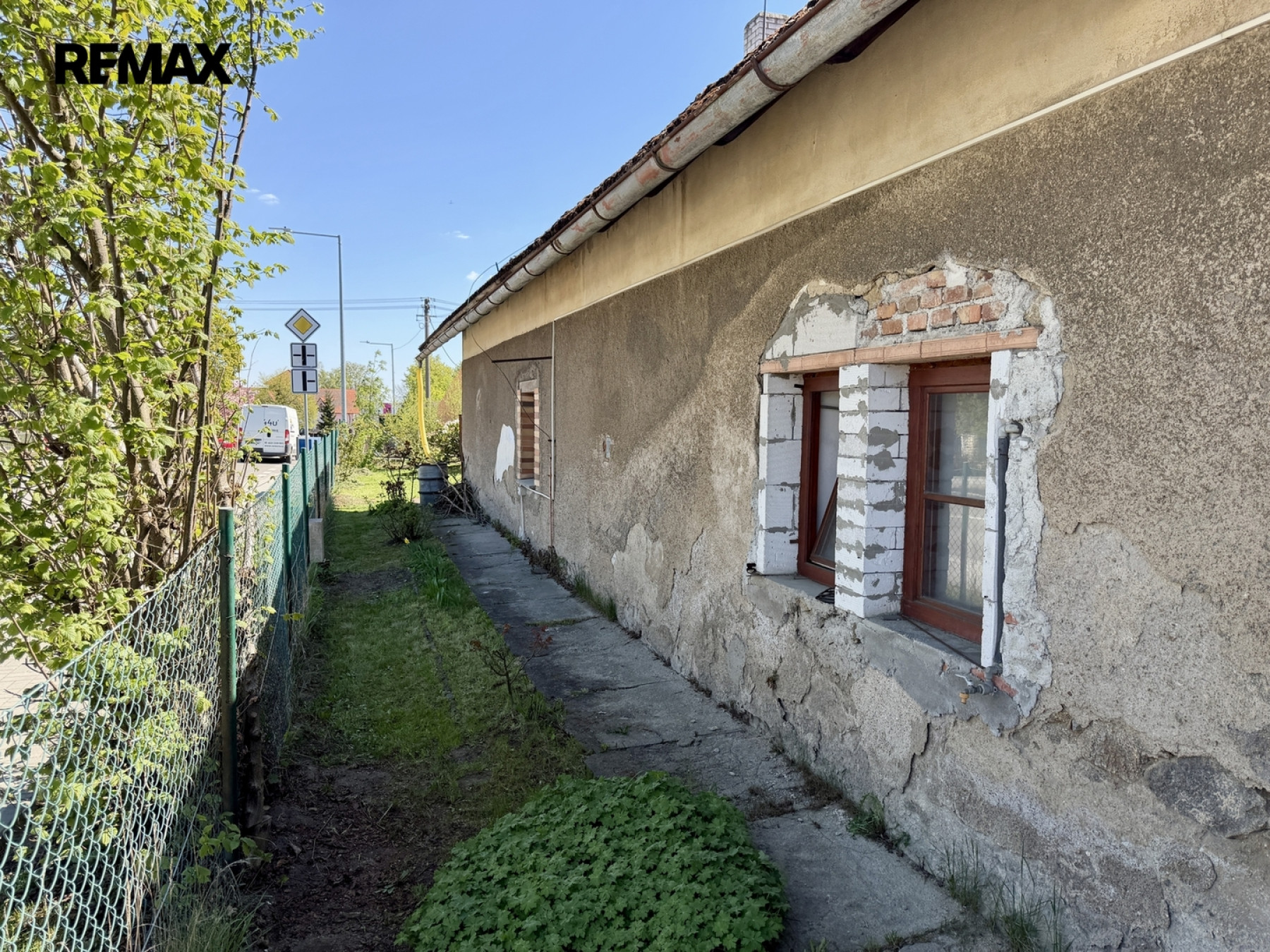 Prodej nemovitosti v obci Kamenice - Ládví