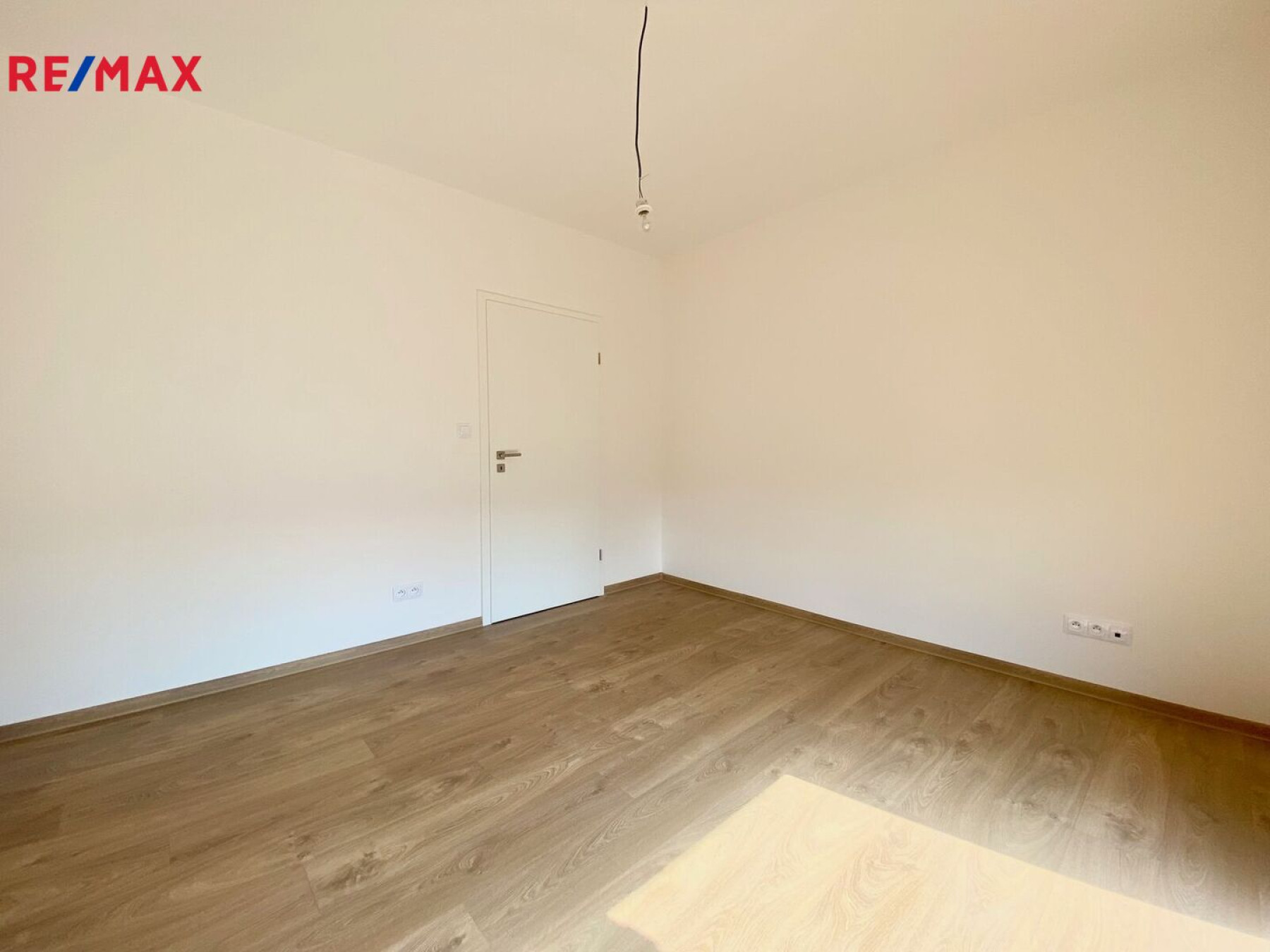 Prodej rodinného domu 86,6 m2 + garáž 20,8 m2, pozemek 718 m2, Nouzov