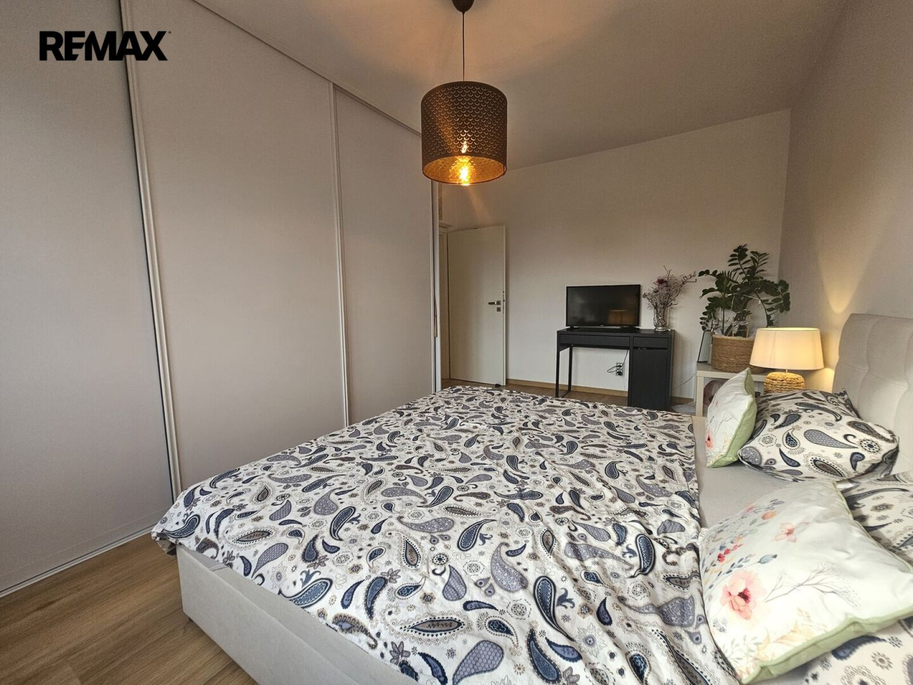 K pronájmu moderní byt 2+1 (56 m²) se sklepem