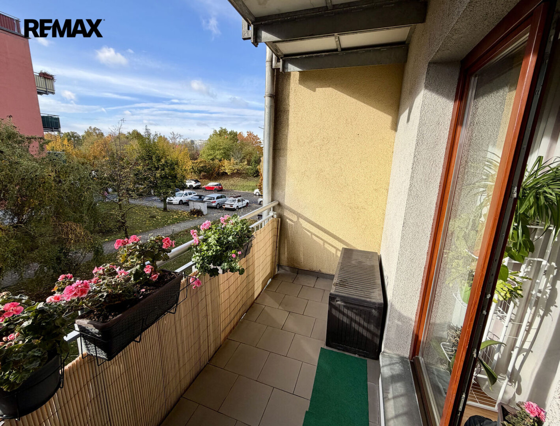 Prodej bytu 1+kk s balkonem v klidné části Štěrbohol, Praha 10