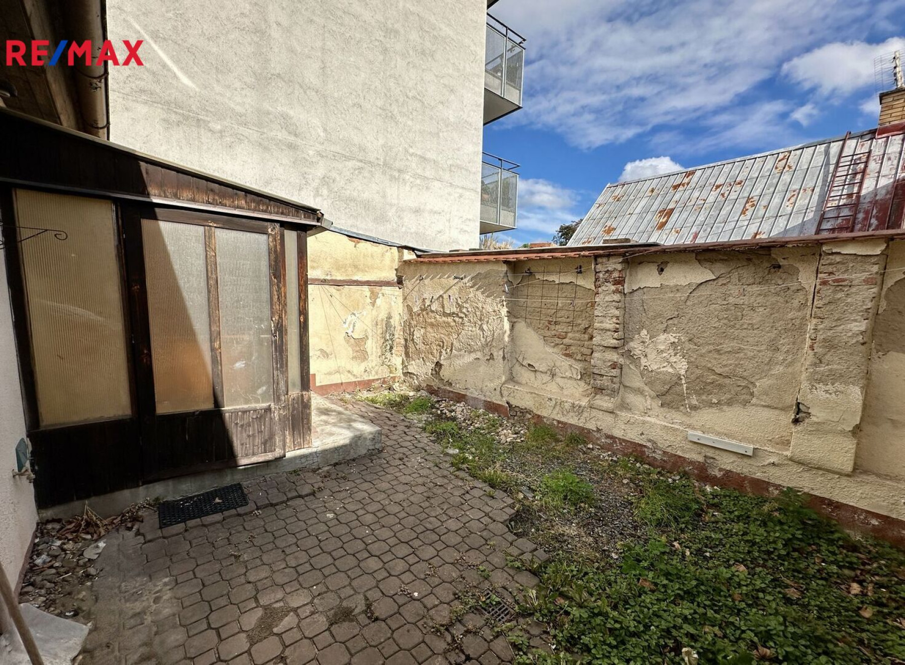 Prodej domku na stavebním pozemku v Libni, Praha 8