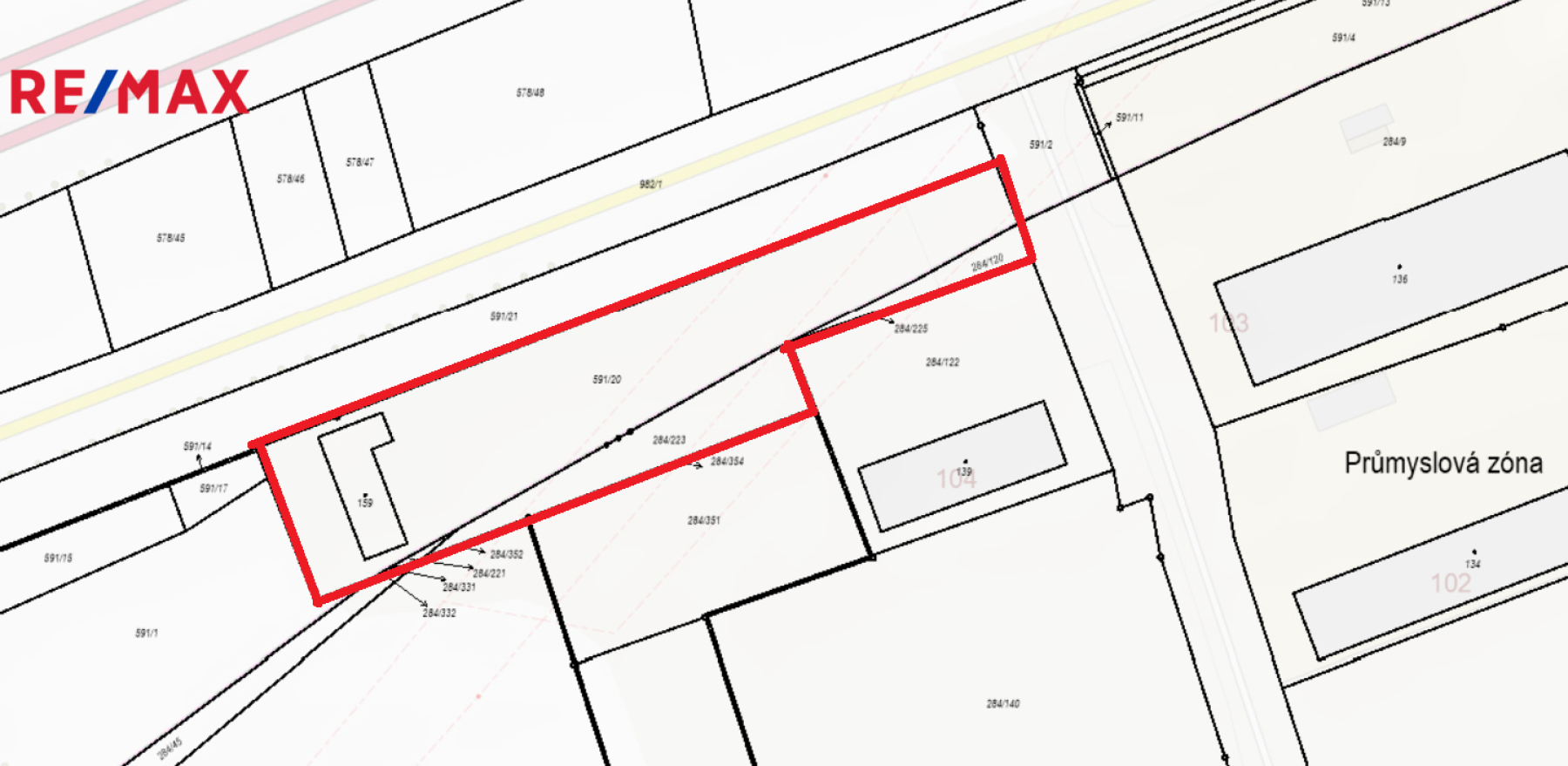 Prodej komerčního pozemku 3797 m2 u dálnice D5, Beroun - Chlustina