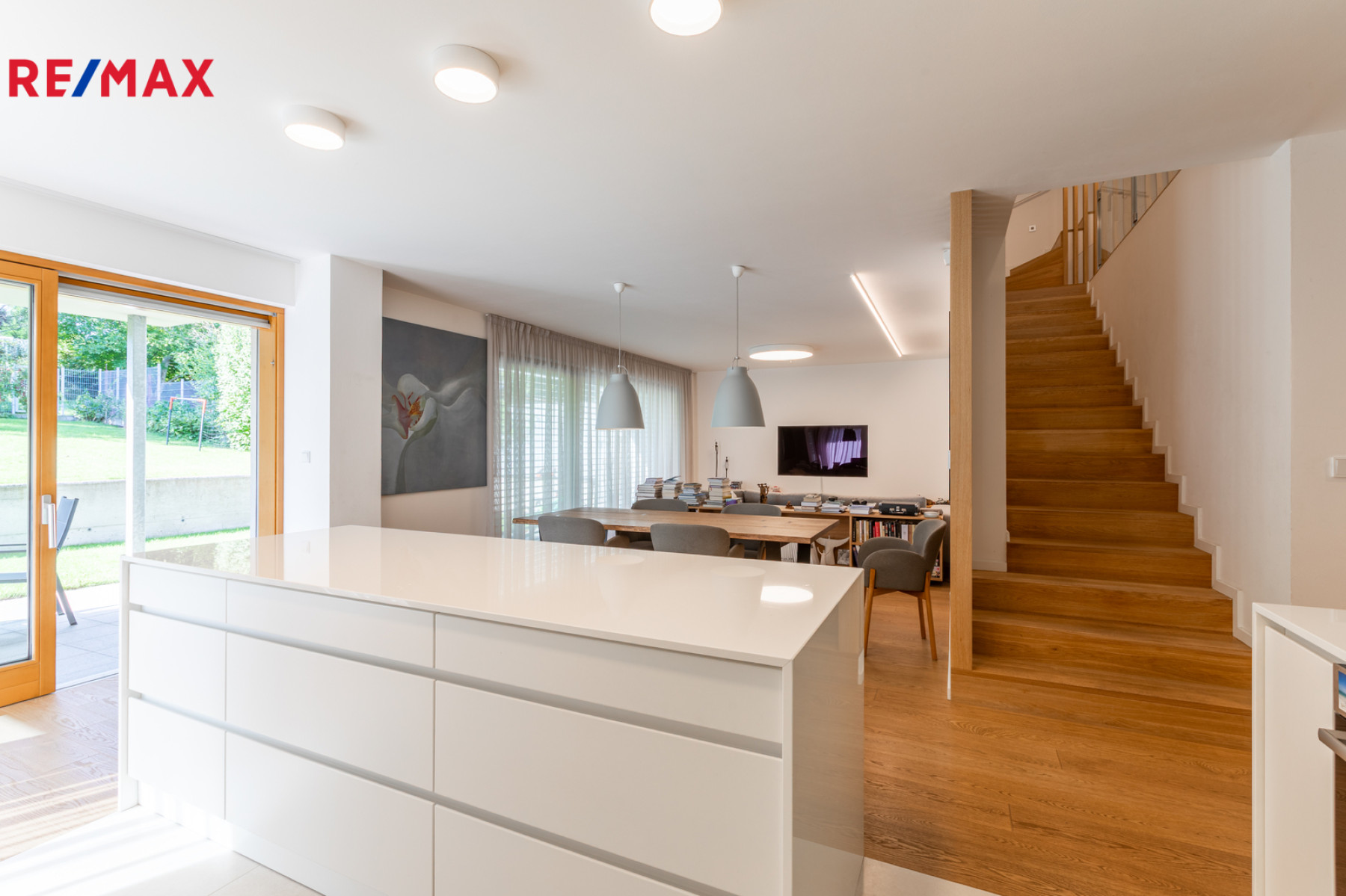 Pronájem vily 7+kk, 339 m², Praha - Ruzyně