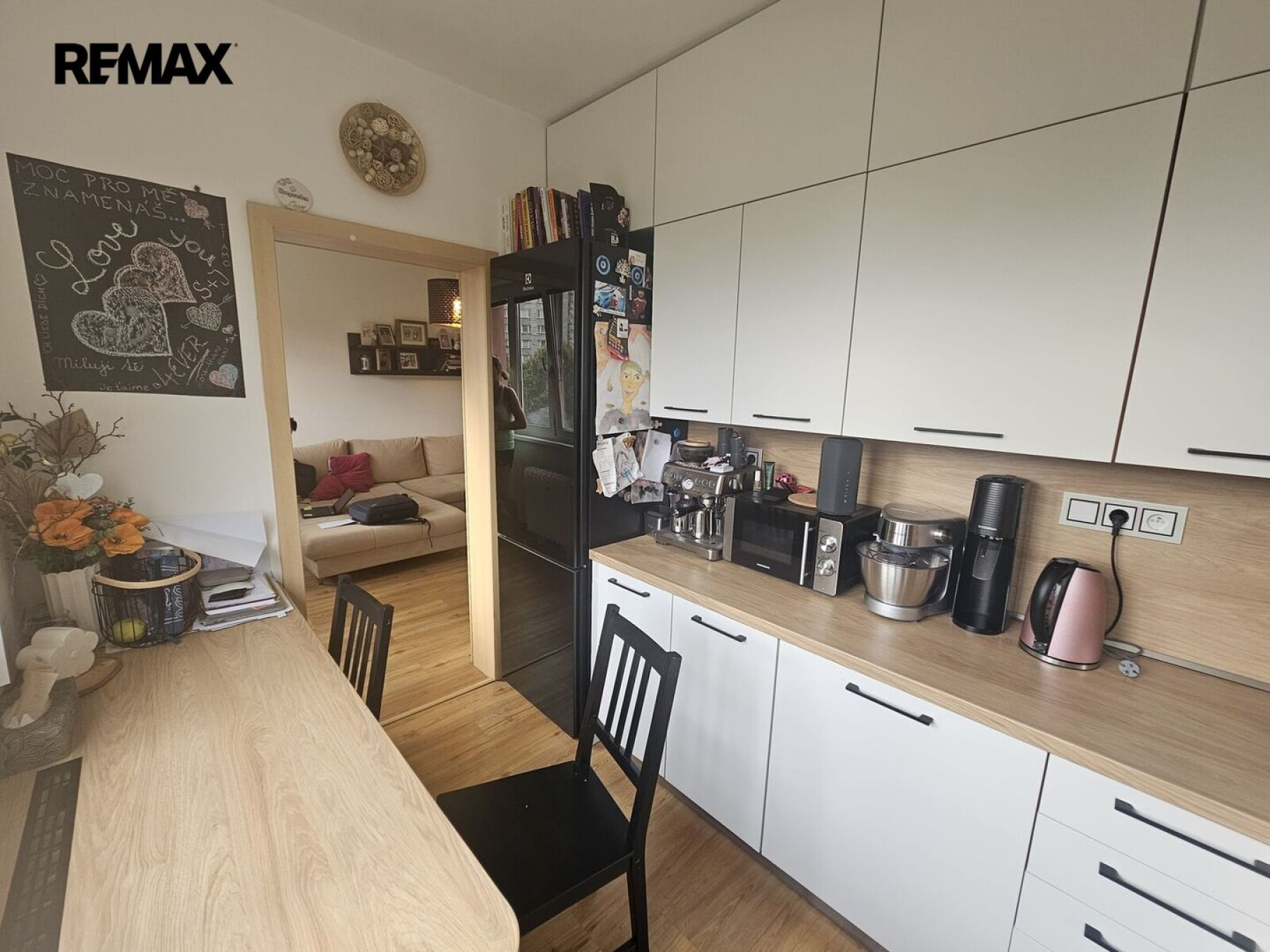K pronájmu moderní byt 2+1 (56 m²) se sklepem