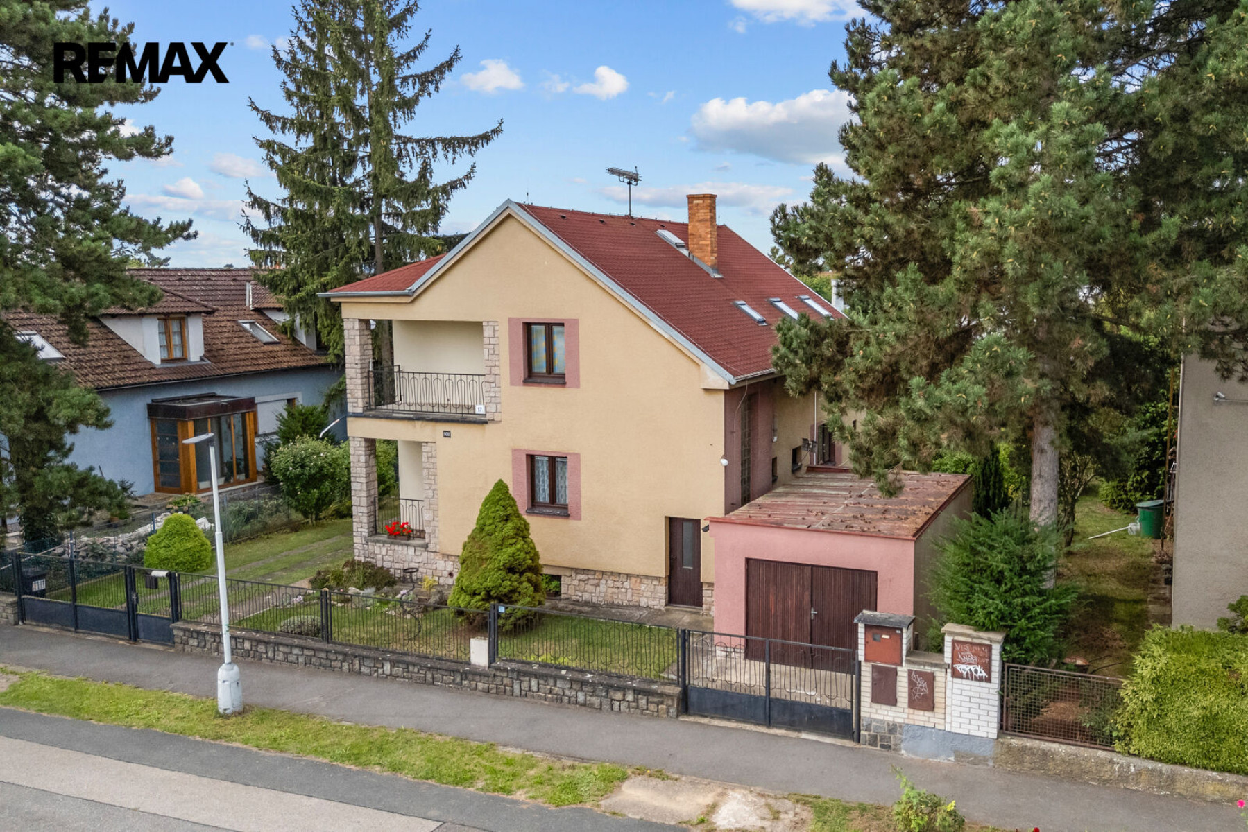 Nemovitost s potenciálem na skvělém místě ve Slivenci