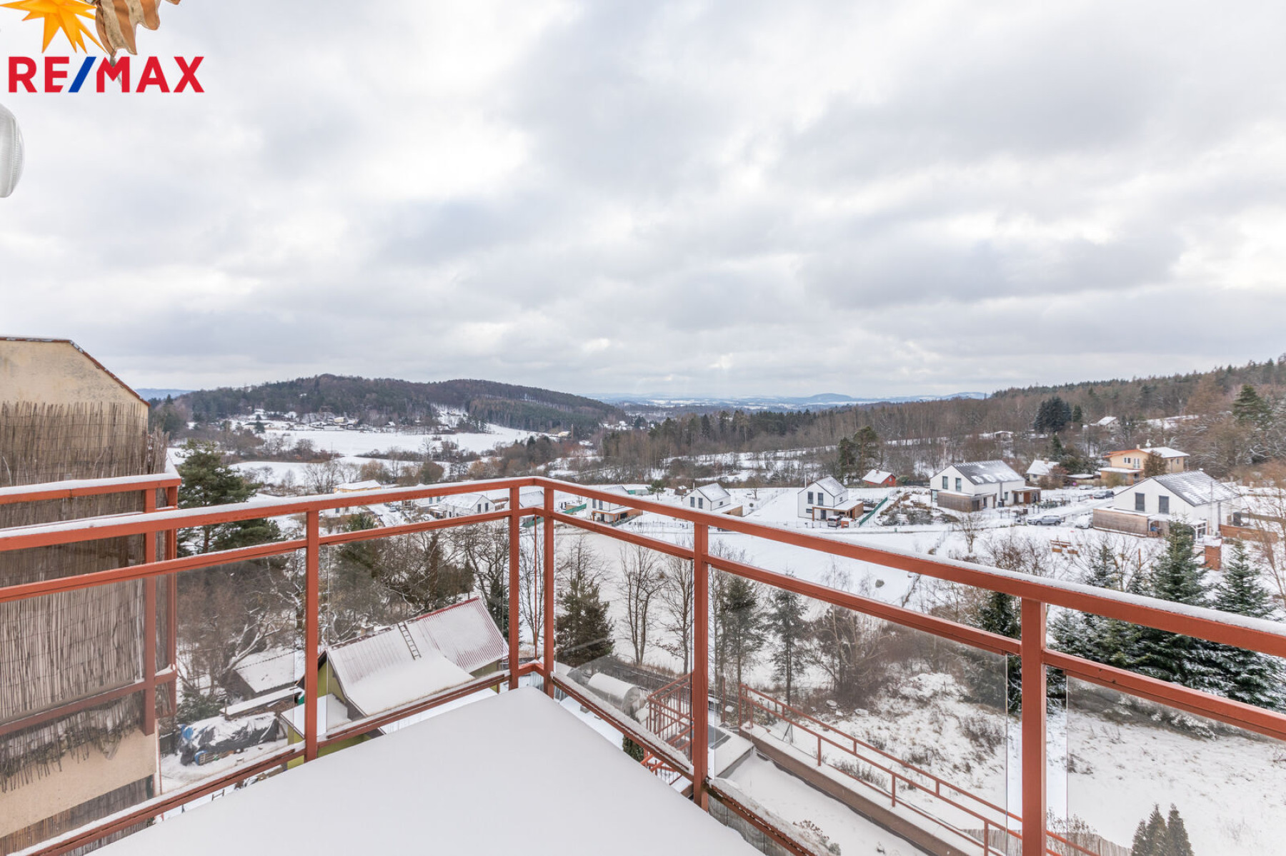 Pronájem bytu 2+kk, 58 m2, Kamenice – Ládví