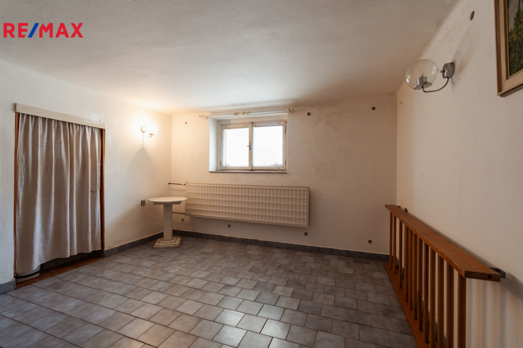 Prodej rodinného domu se dvěma byty a příslušenstvím