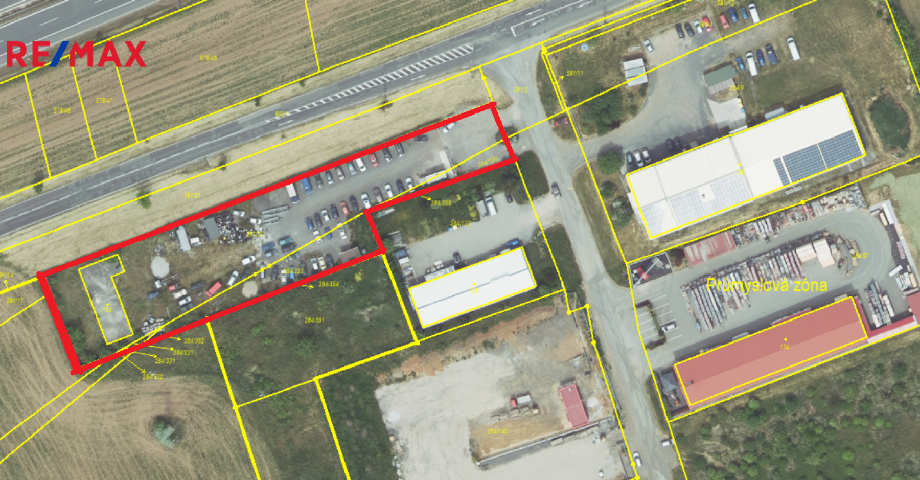 Prodej komerčního pozemku 3797 m2 u dálnice D5, Beroun - Chlustina
