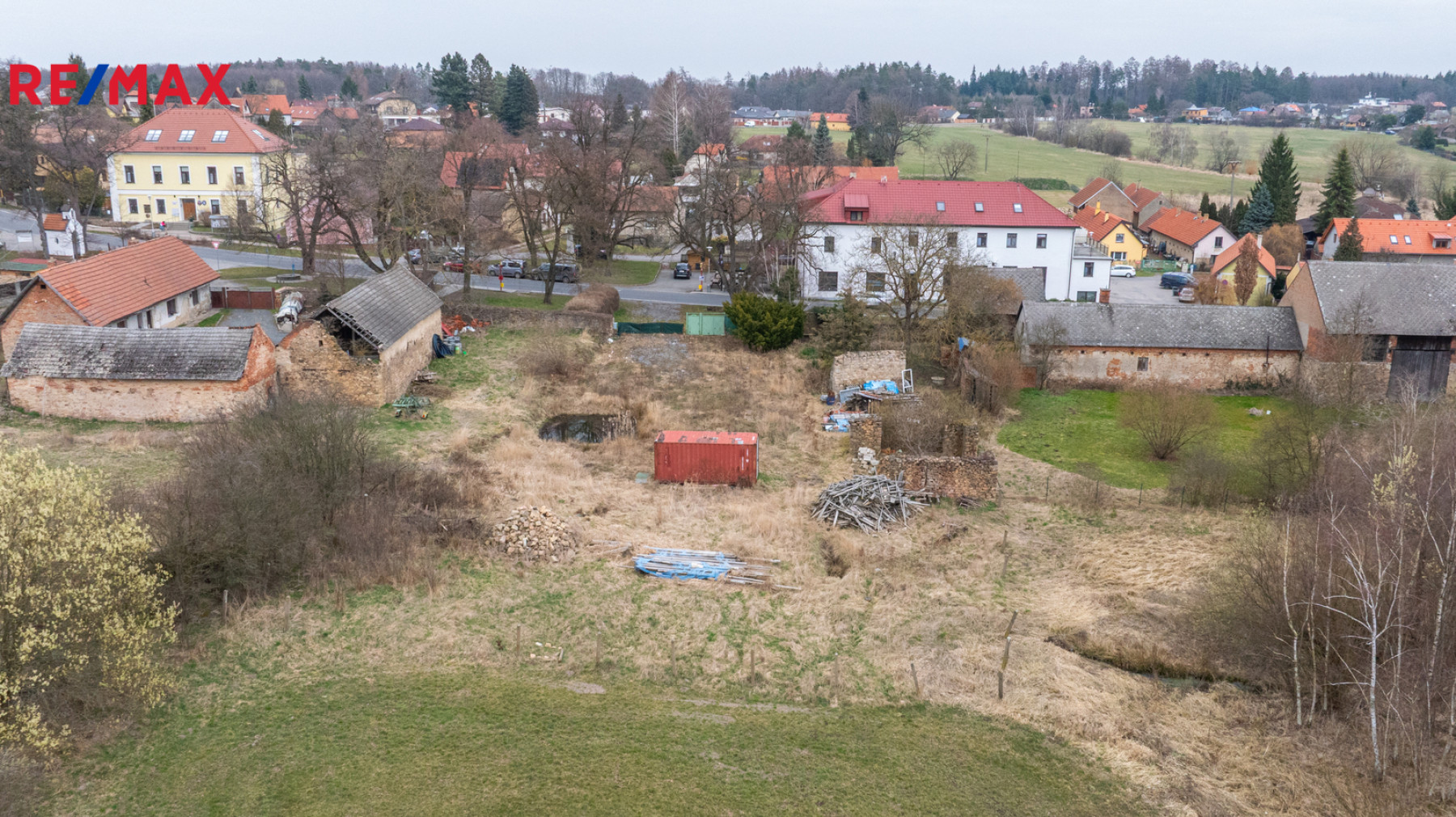 Prodej stavebního pozemku 1943 m², Vyžlovka, Praha-východ